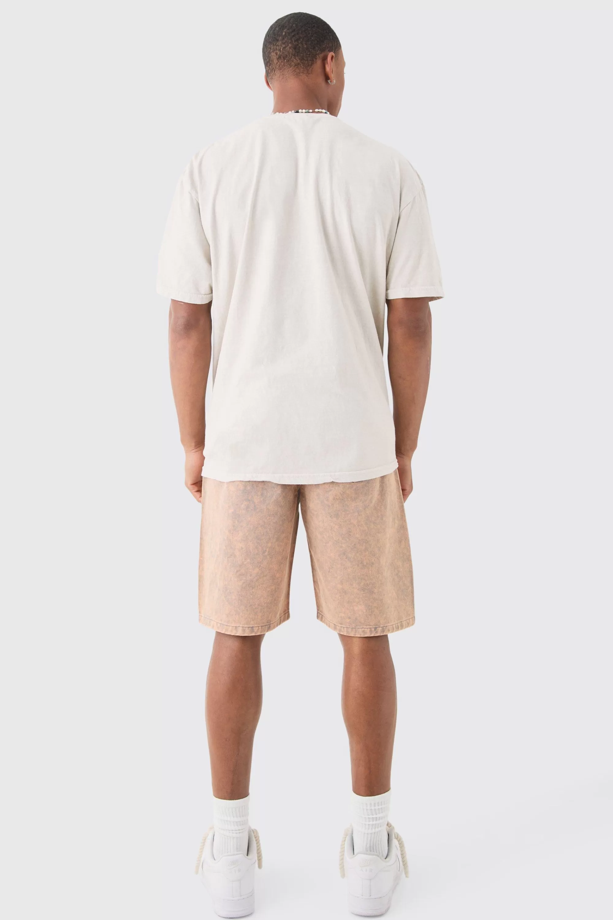 boohooMAN Fixed Waist Washed Relaxed Short | UK