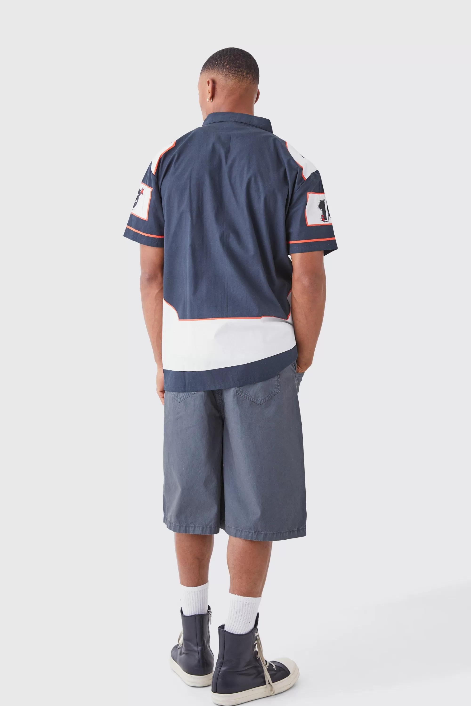boohooMAN Fixed Waist Washed Twill Jorts | UK