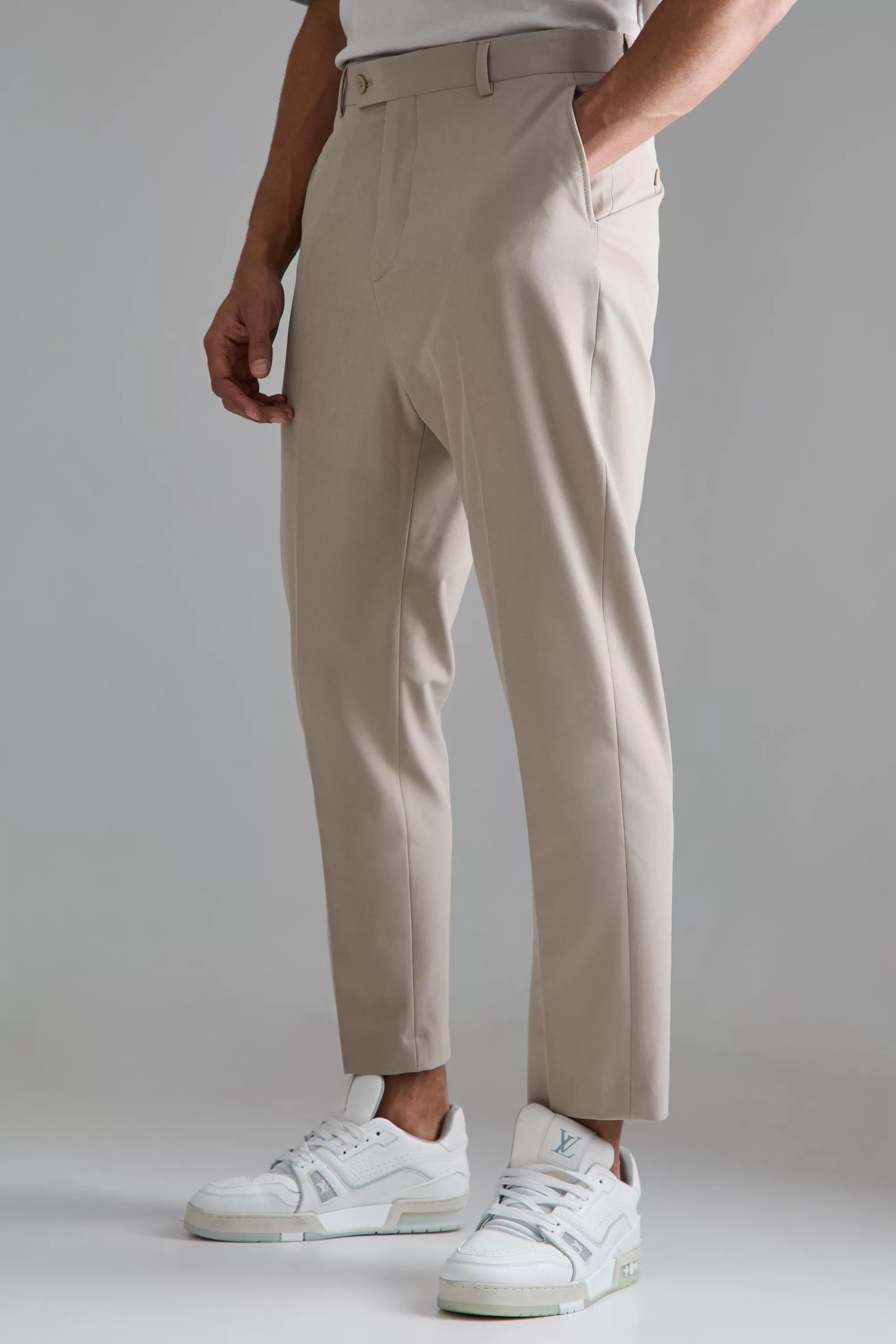 boohooMAN High Rise 4 Way Stretch Tapered Trousers | UK