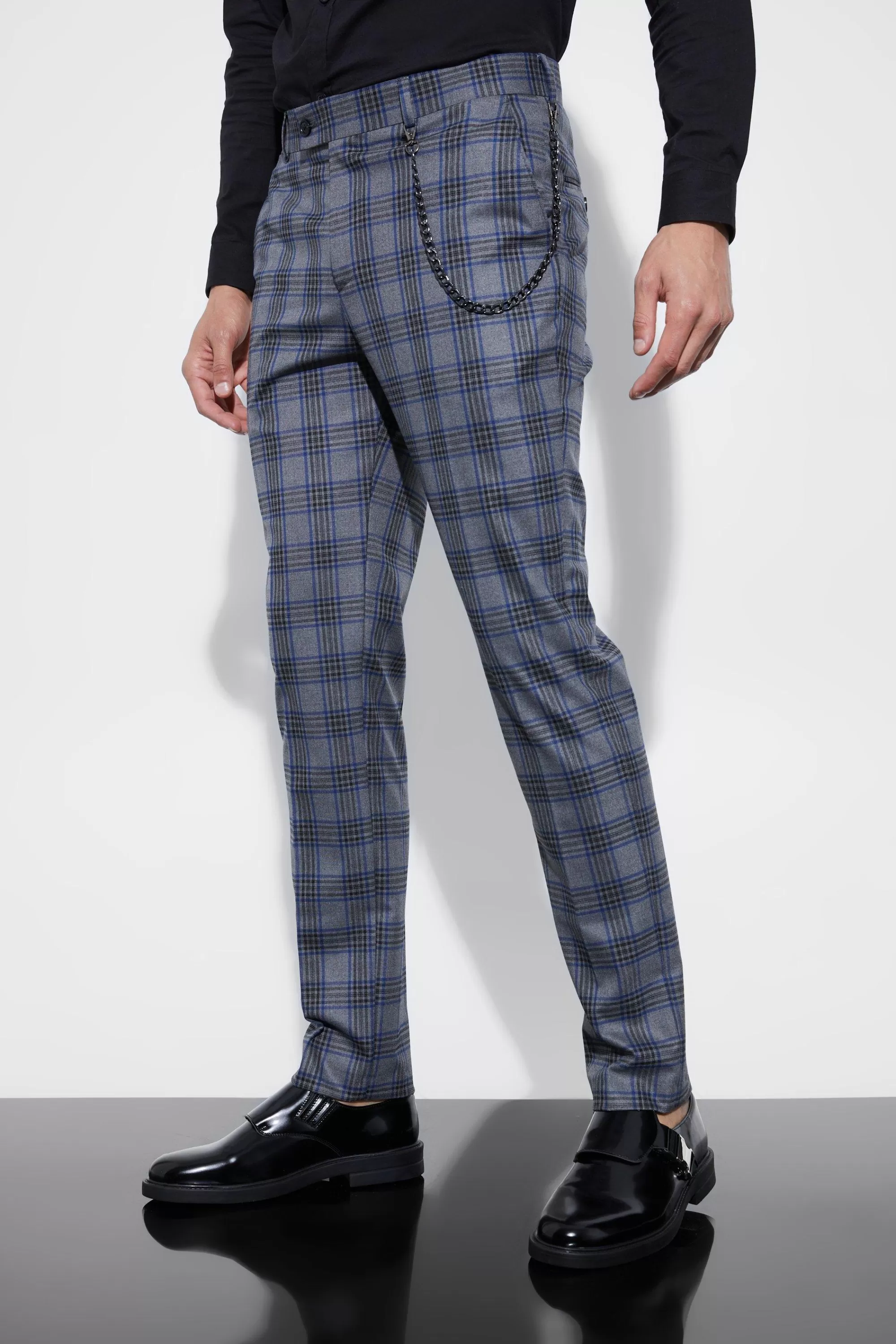 boohooMAN Large Check With Chain Detail Smart Trouser | UK