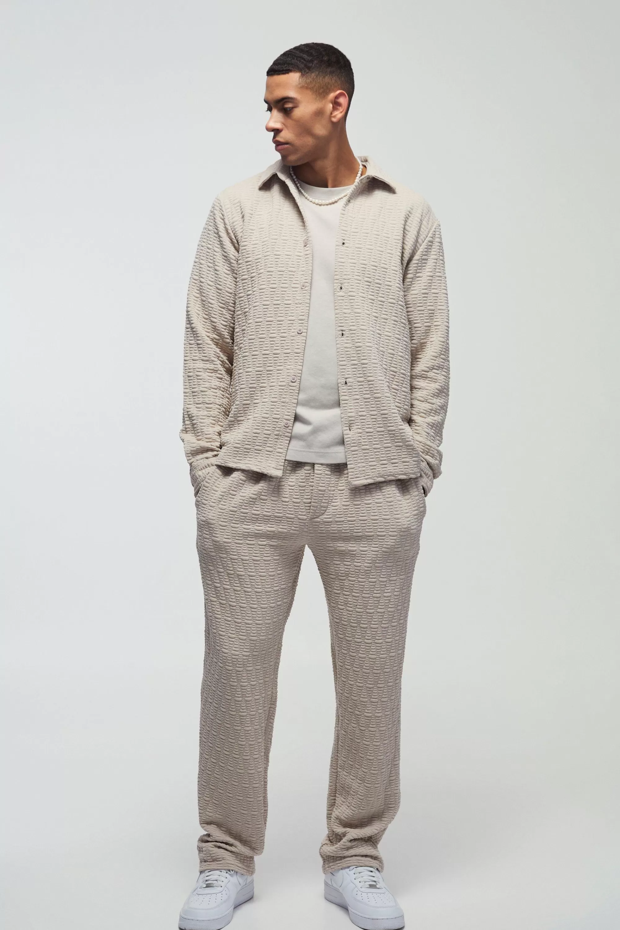 boohooMAN Long Sleeve Textured Stretch Shirt And Trousers Set | UK