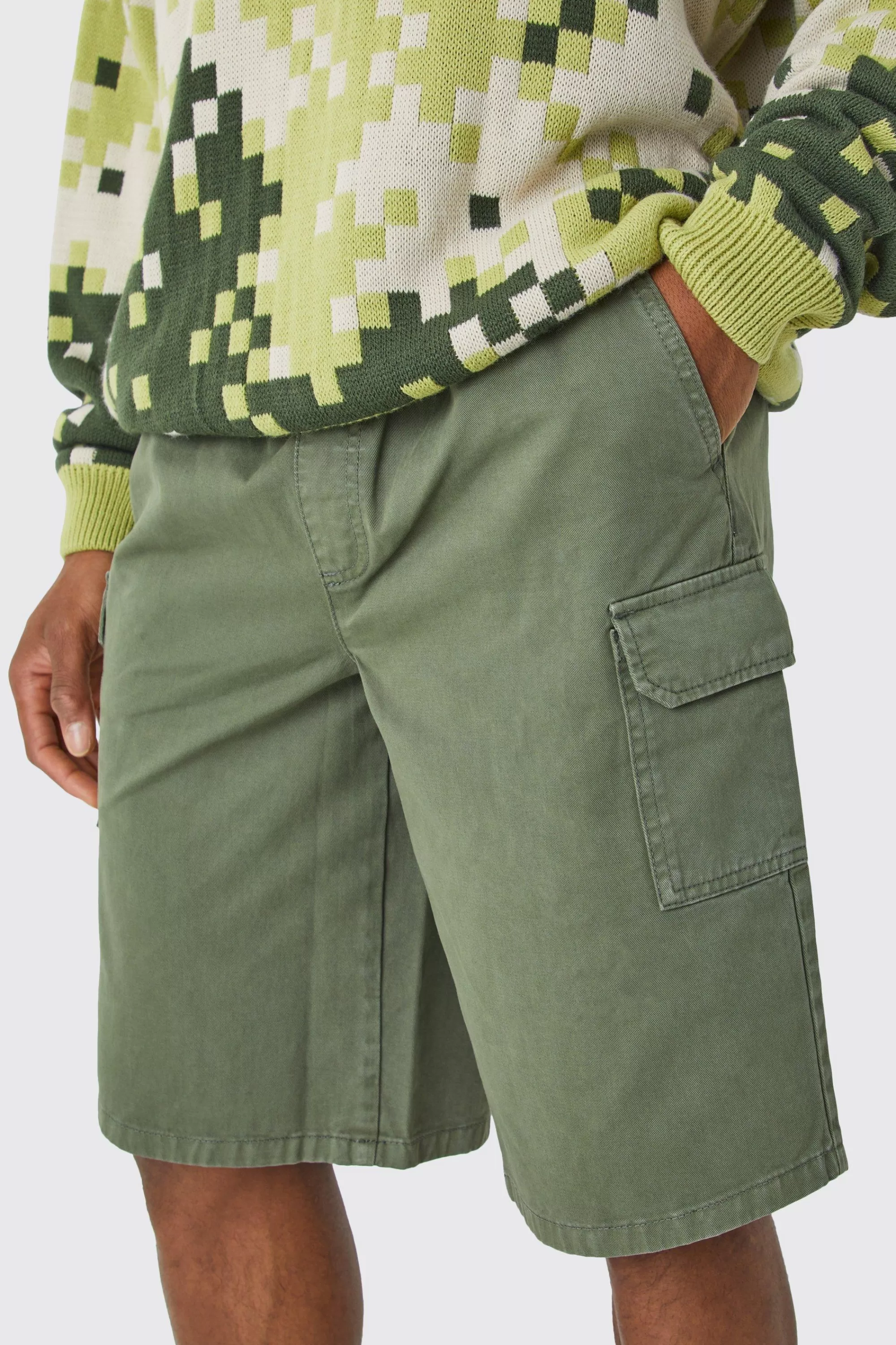 boohooMAN Longer Length Relaxed Fit Elasticated Waist Cargo Shorts | UK