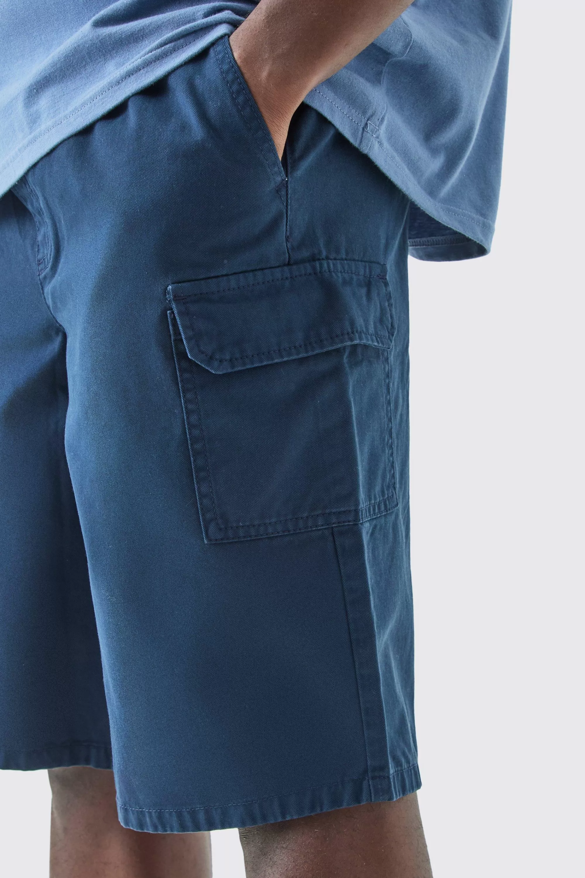 boohooMAN Longer Length Relaxed Fit Elasticated Waist Cargo Shorts | UK