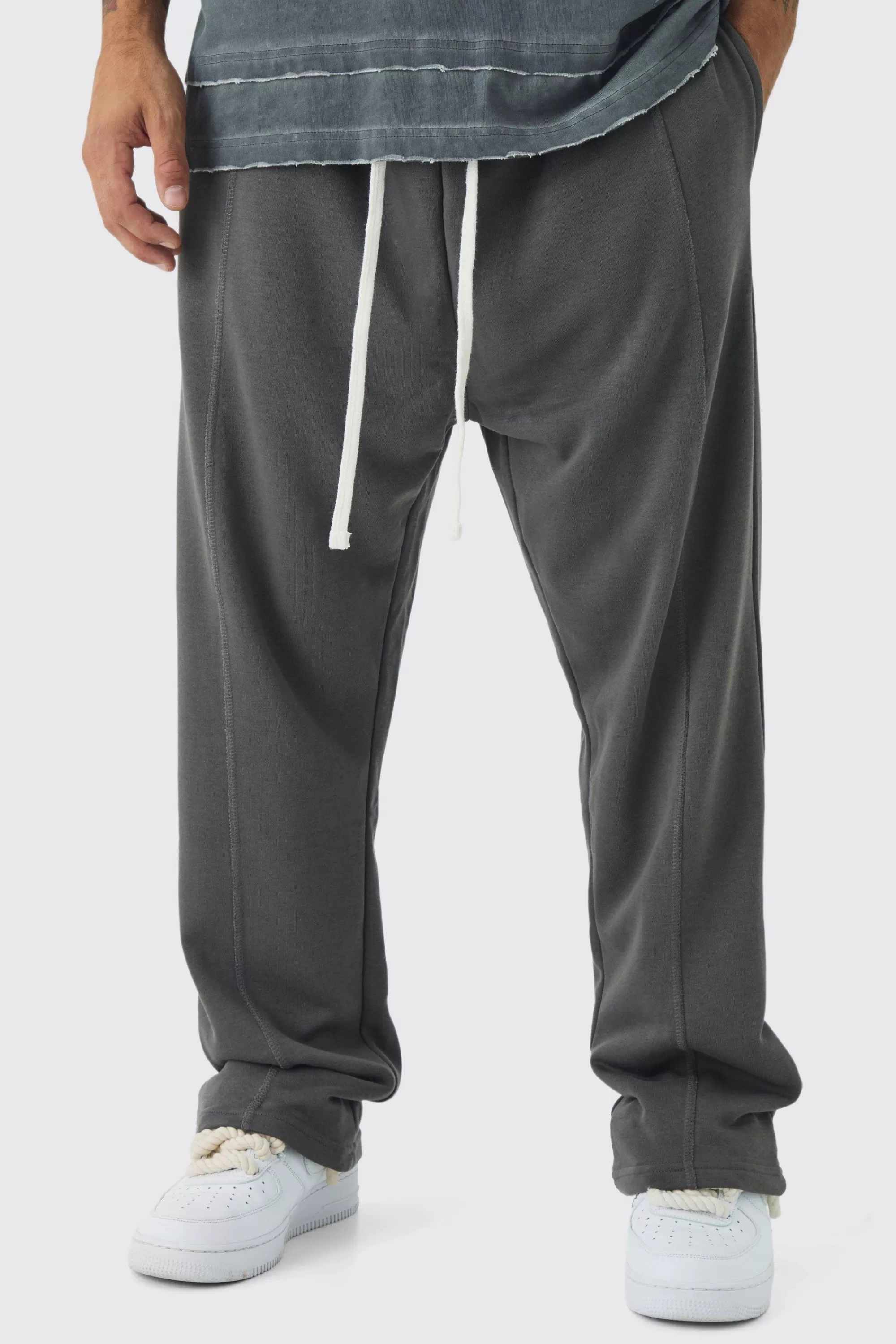 boohooMAN Loose Fit Drop Crotch Loopback Jogger | UK