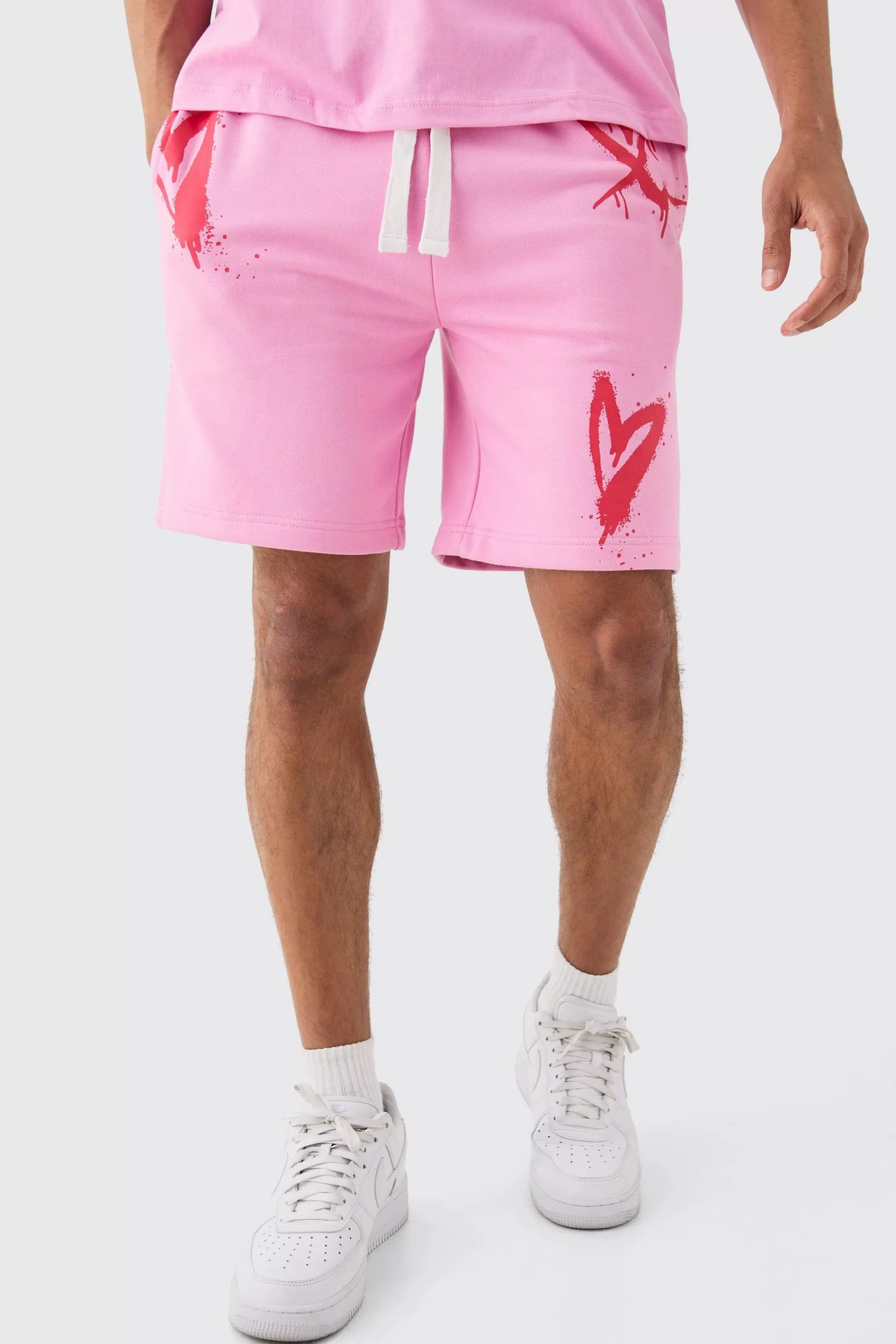 boohooMAN Loose Fit Heart Short | UK