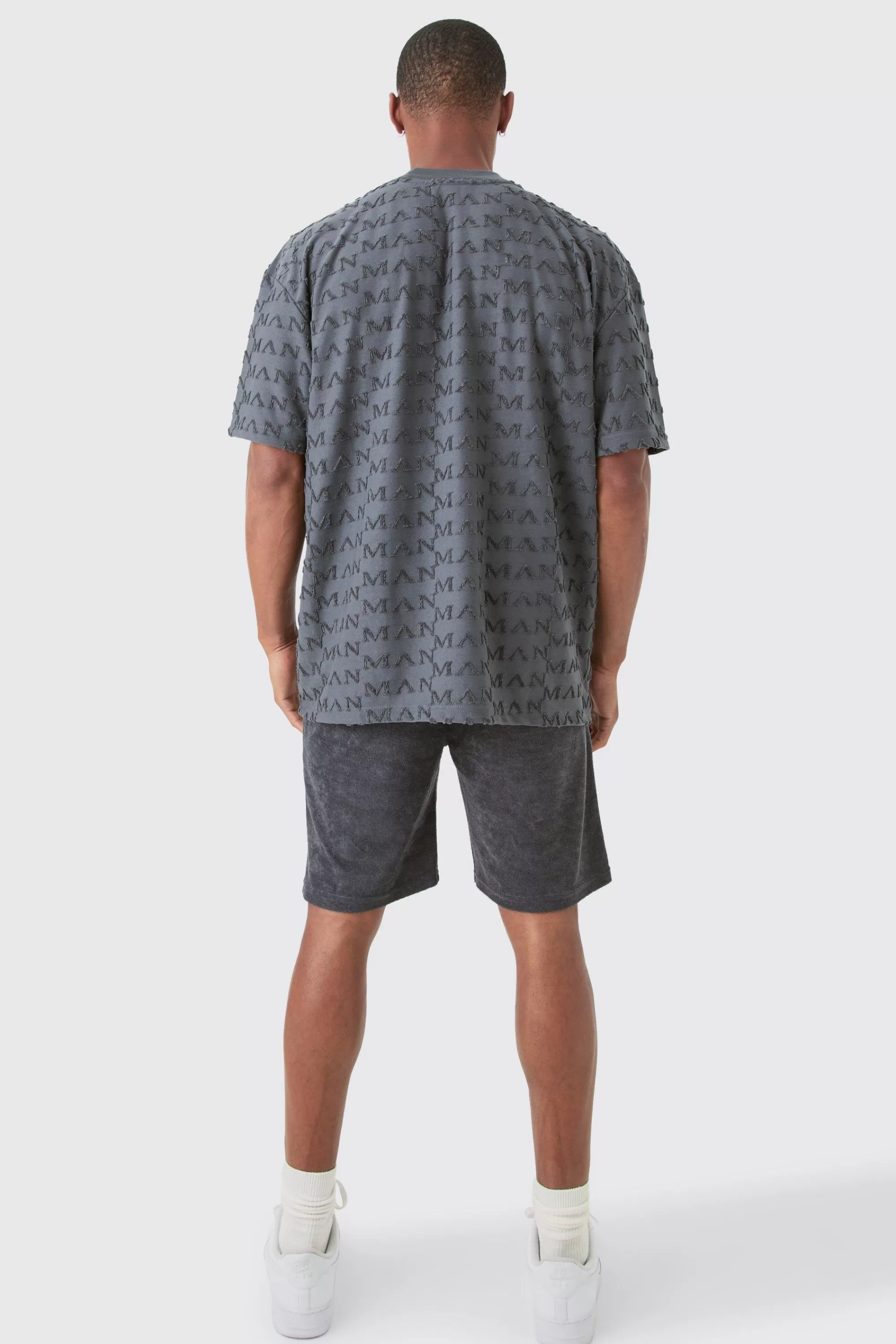 boohooMAN Loose Fit Man Towelling Jacquard Shorts | UK