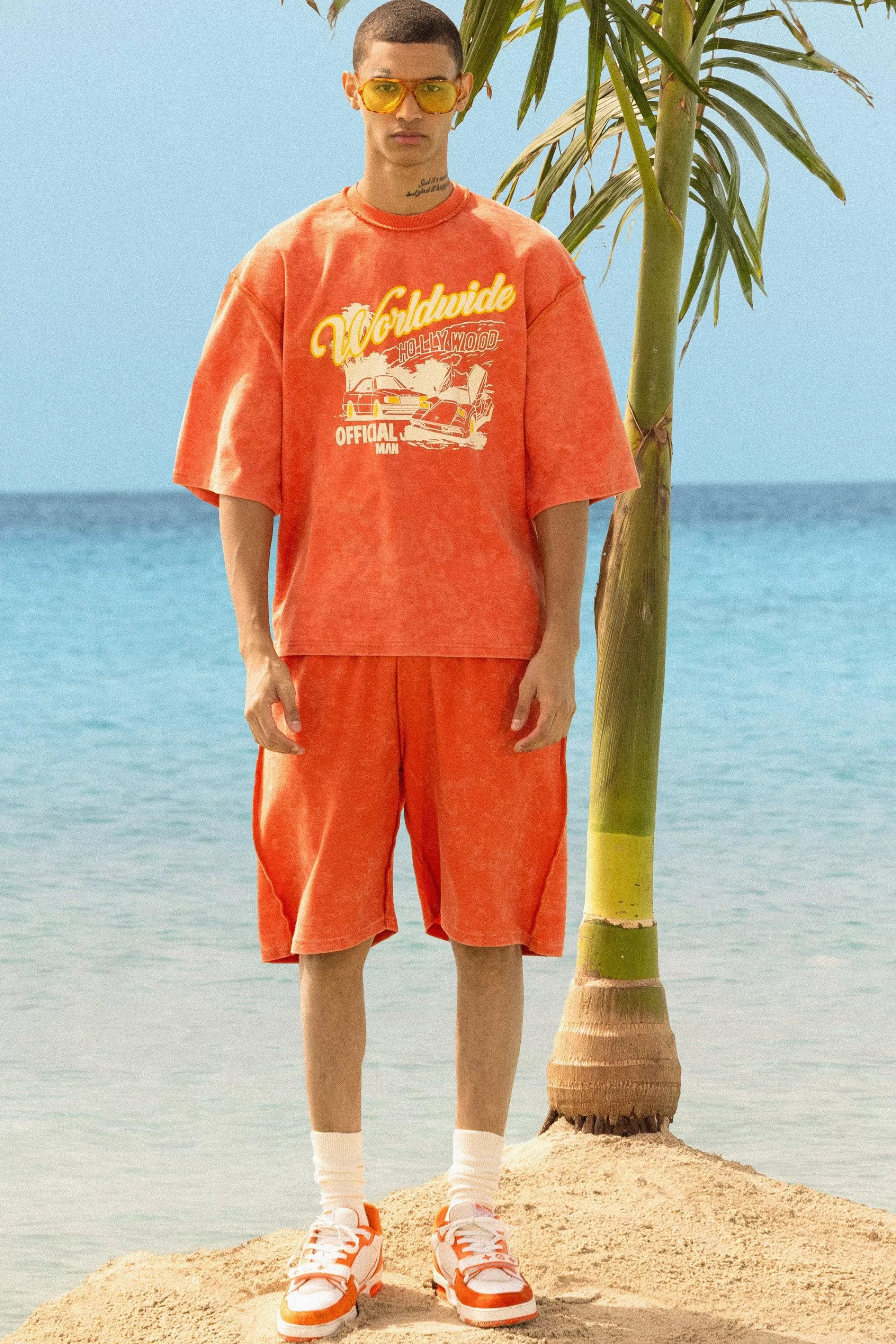 boohooMAN Loose Fit Reverse Loopback Printed Shorts | UK
