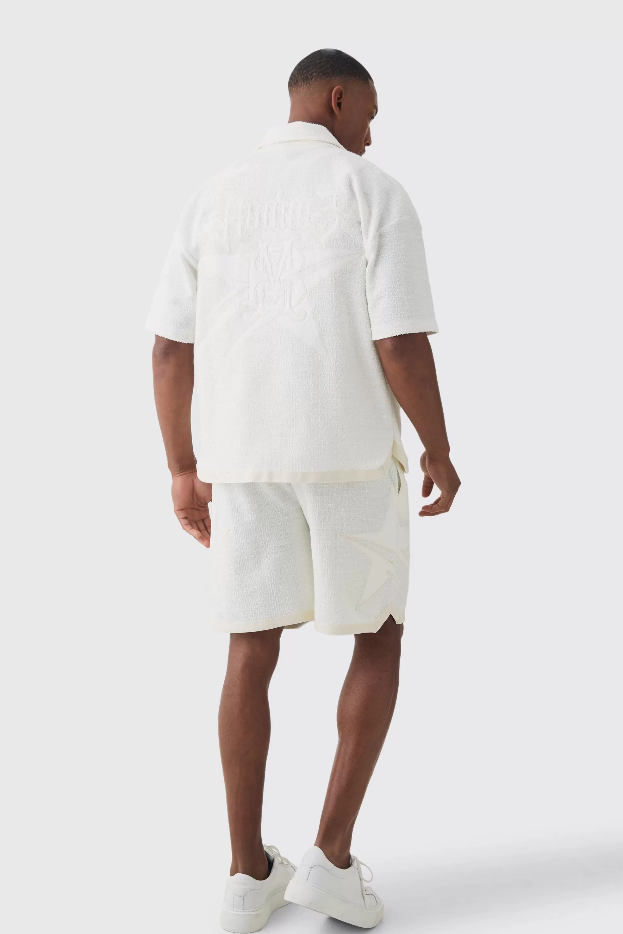 boohooMAN Loose Fit Textured Star Embroidered Basketball Short | UK