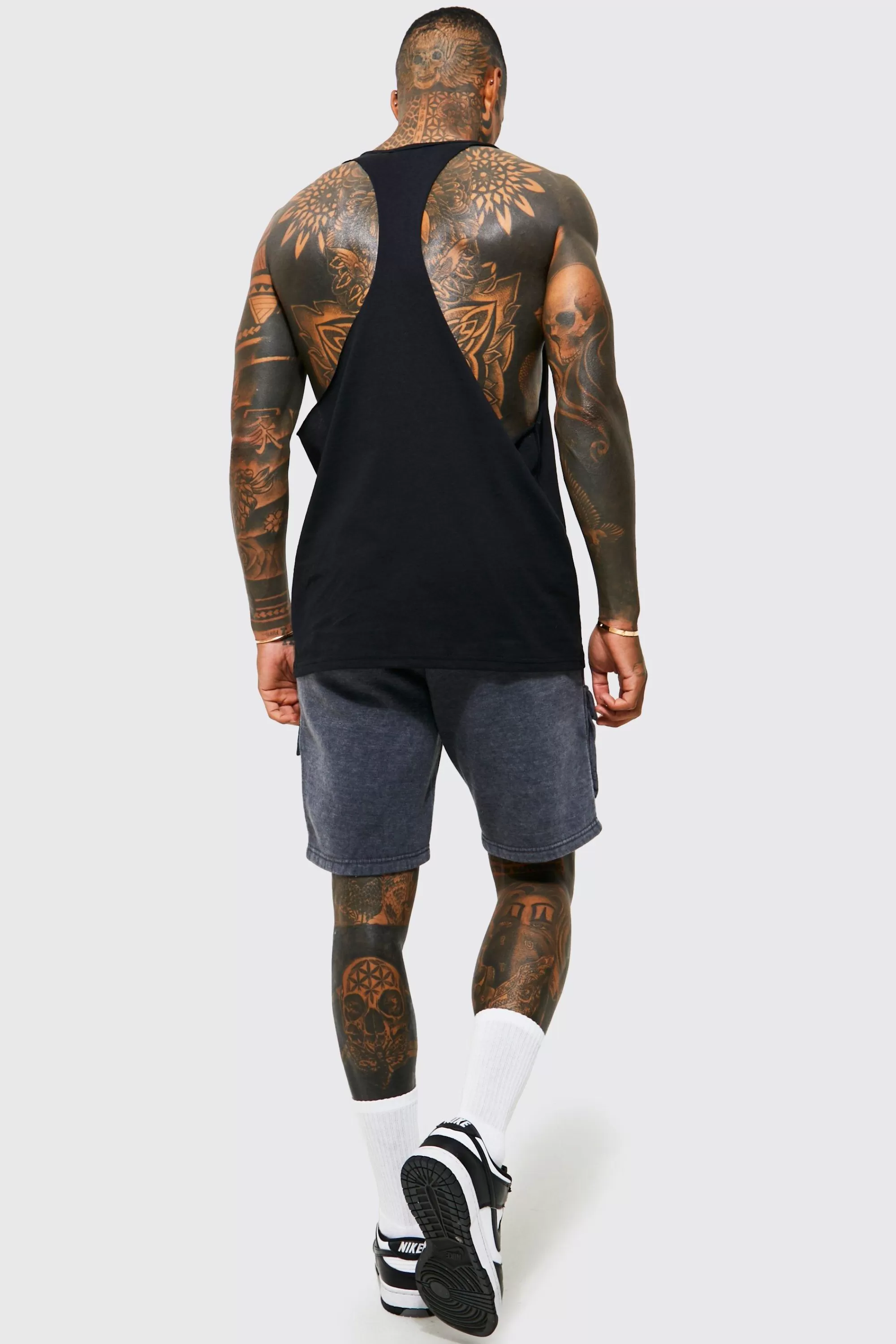 boohooMAN Loose Fit Washed Cargo Jersey Shorts | UK