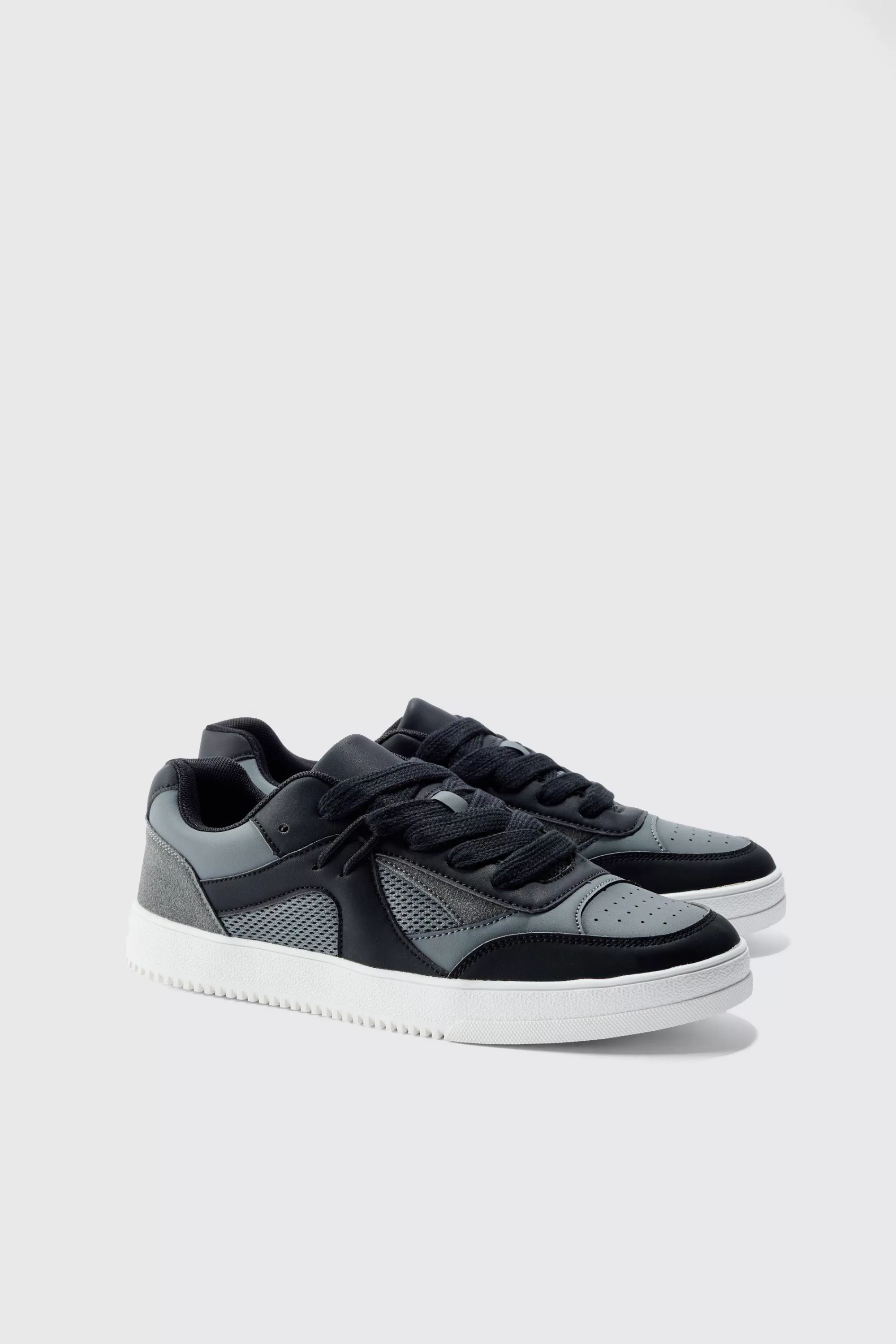 boohooMAN Low Platform Skate Trainer | UK
