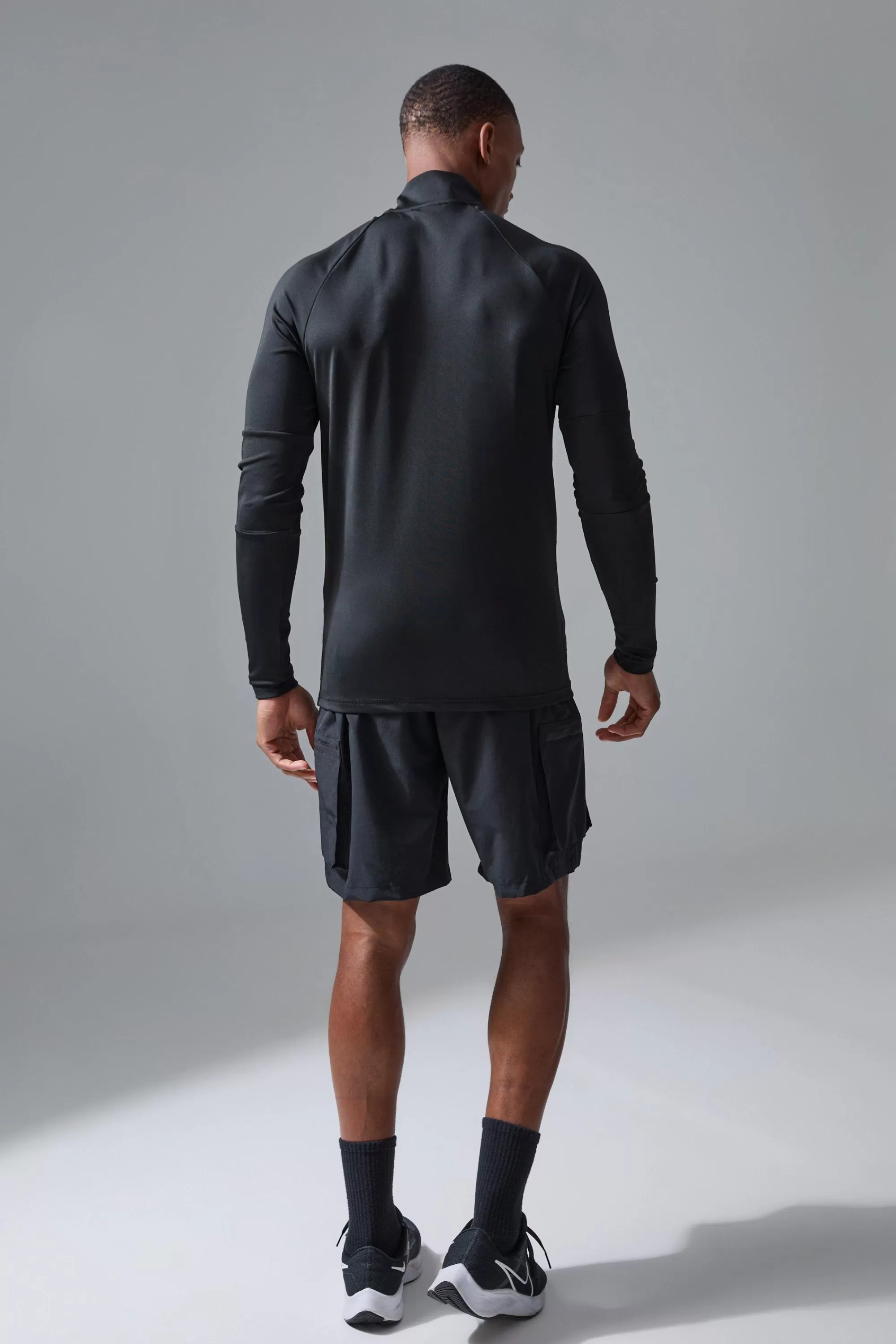 boohooMAN Man Active Golf Raglan Muscle Fit 1/4 Zip | UK