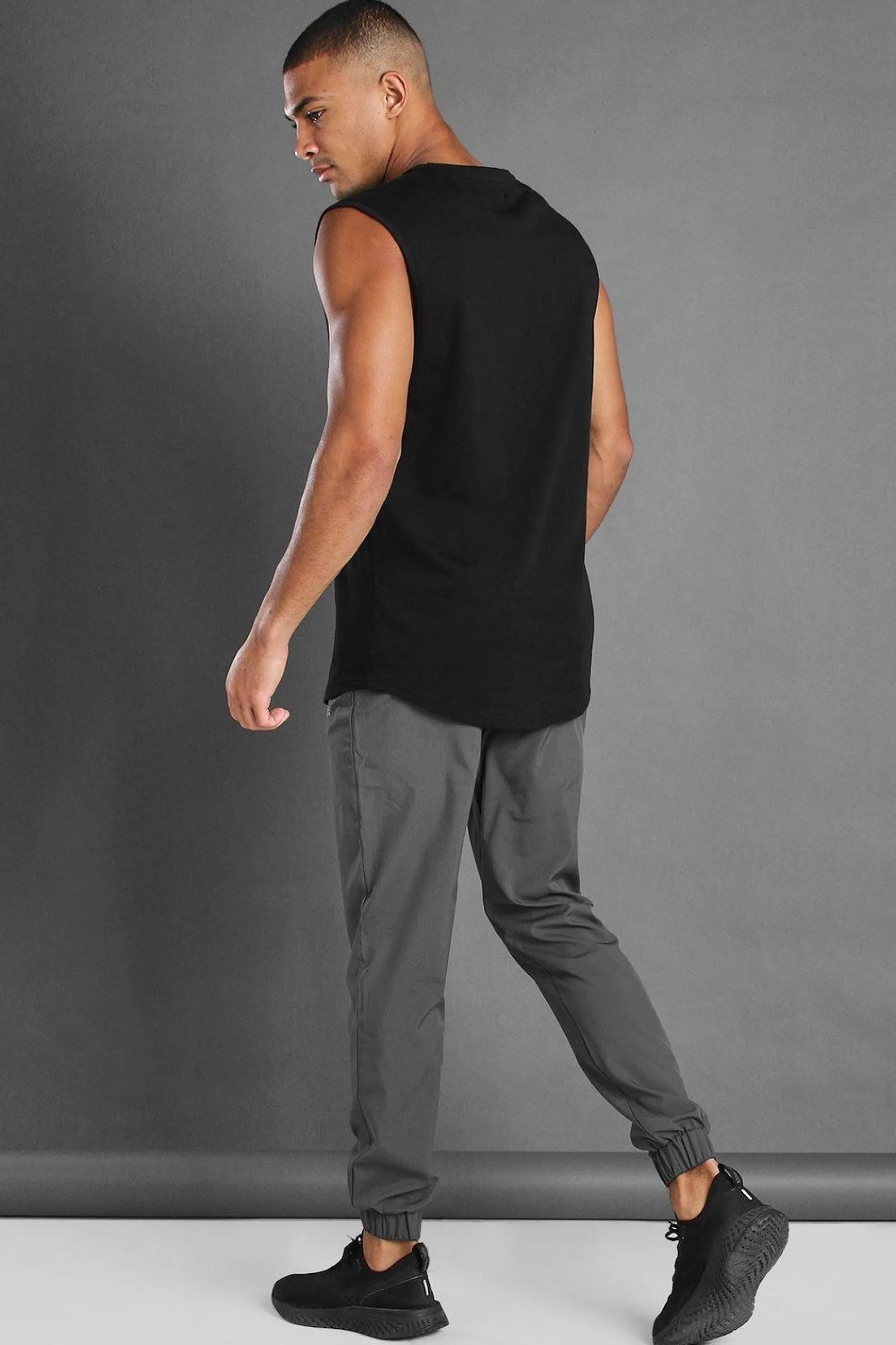 boohooMAN Man Active Gym Tapered Jogger | UK
