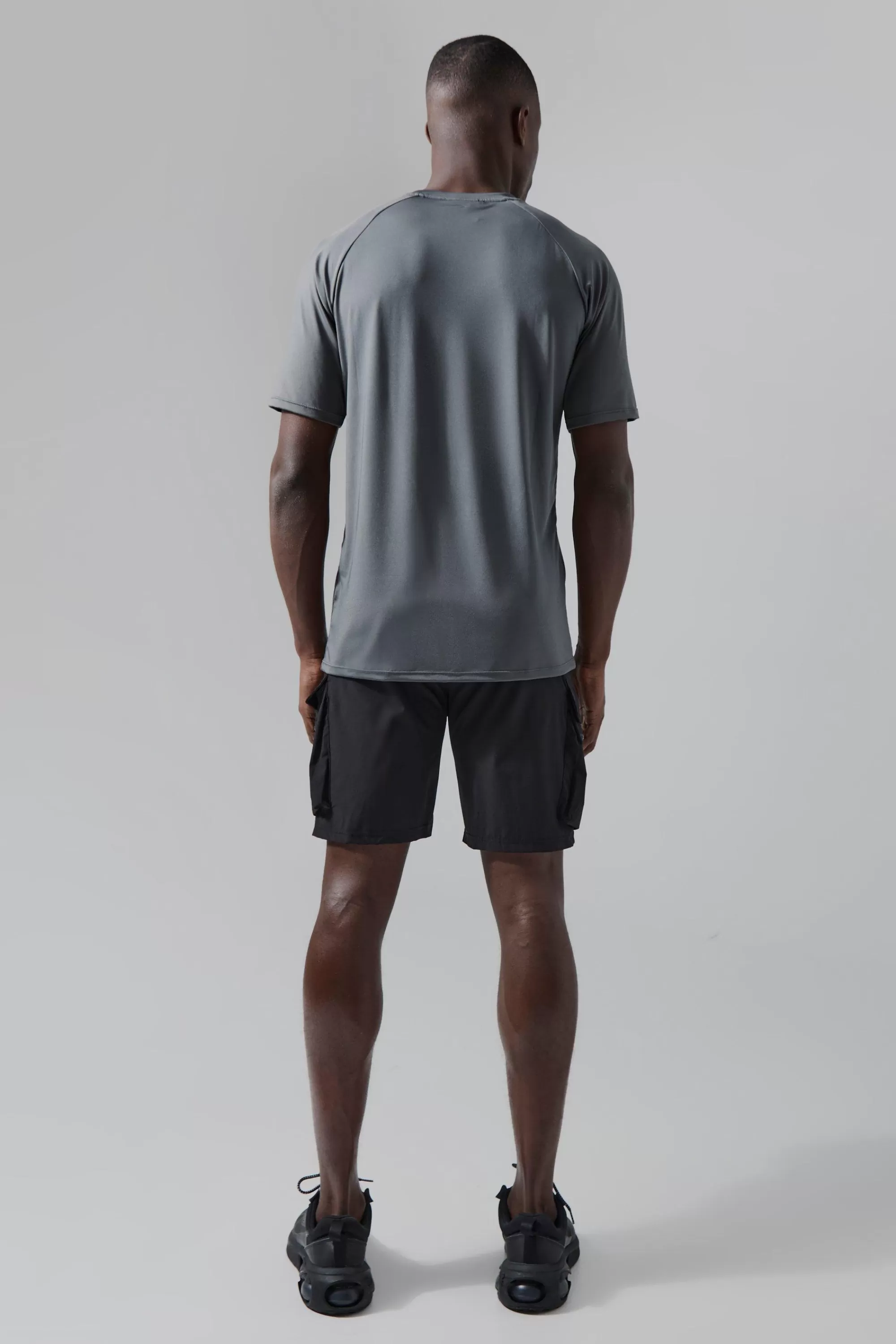 boohooMAN Man Active Lightweight 2 Pack 5inch Cargo Shorts | UK