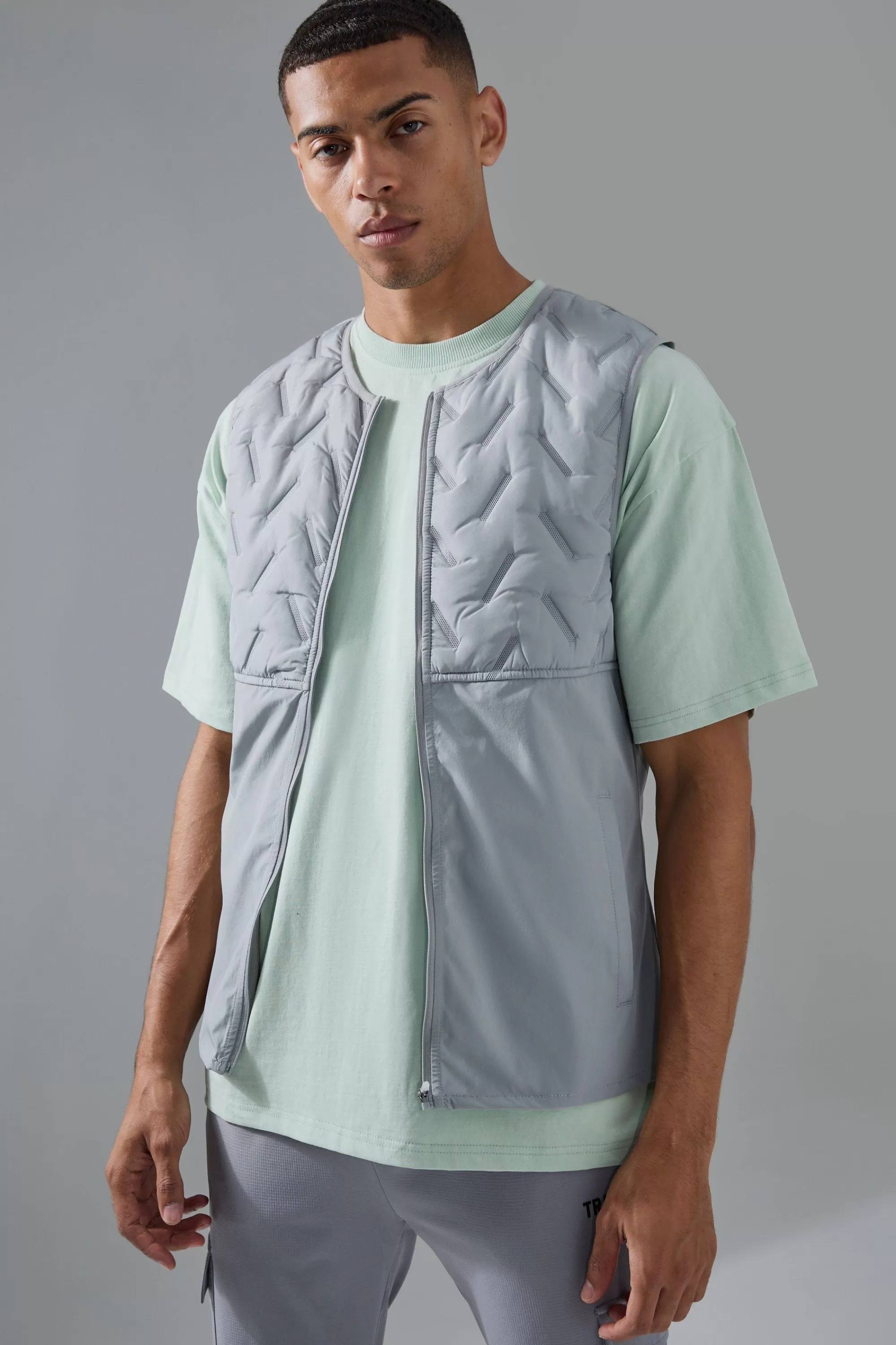 boohooMAN Man Active Quilted Gilet | UK