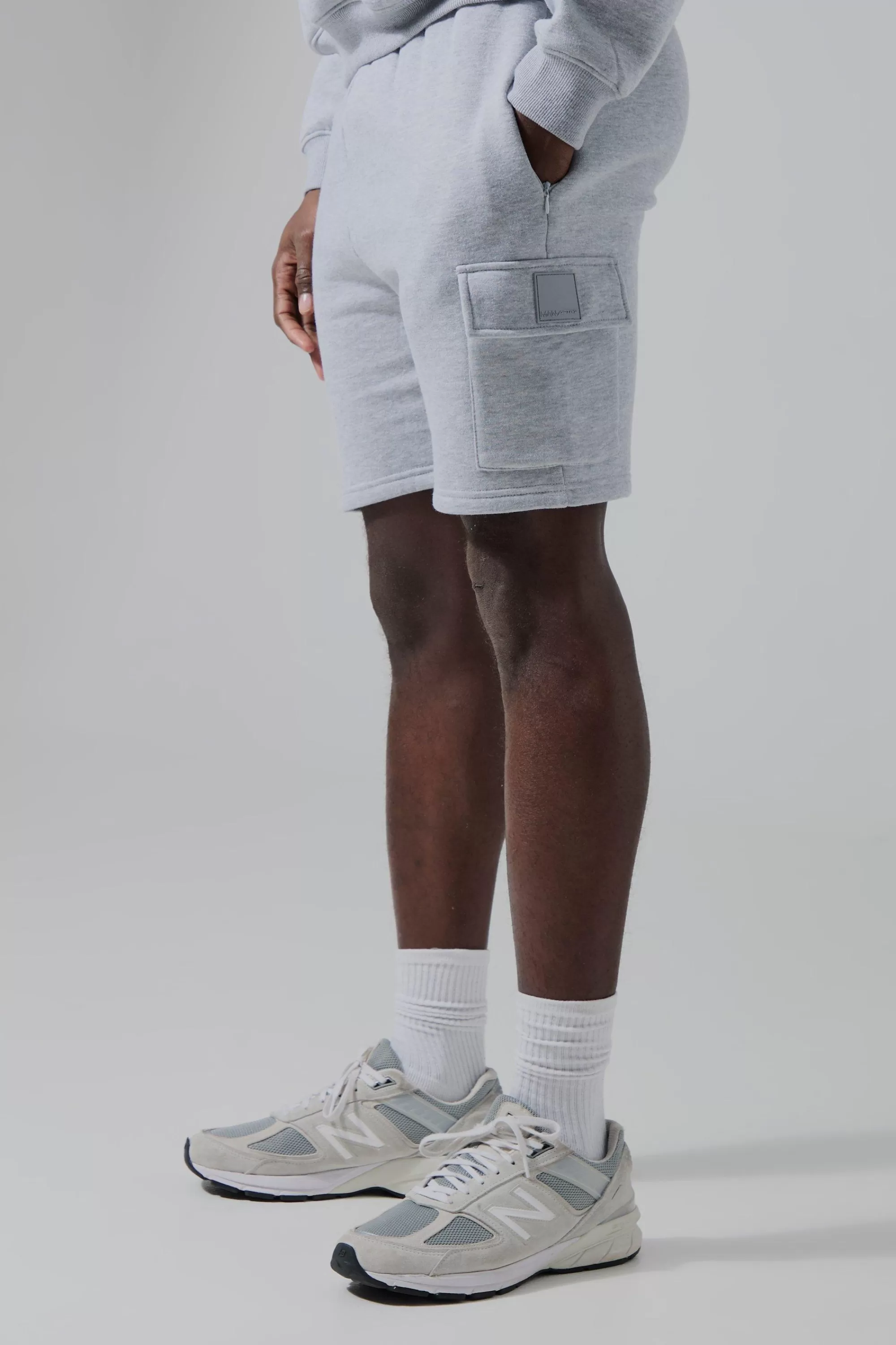 boohooMAN Man Active Regular Fit 5inch Cargo Shorts | UK