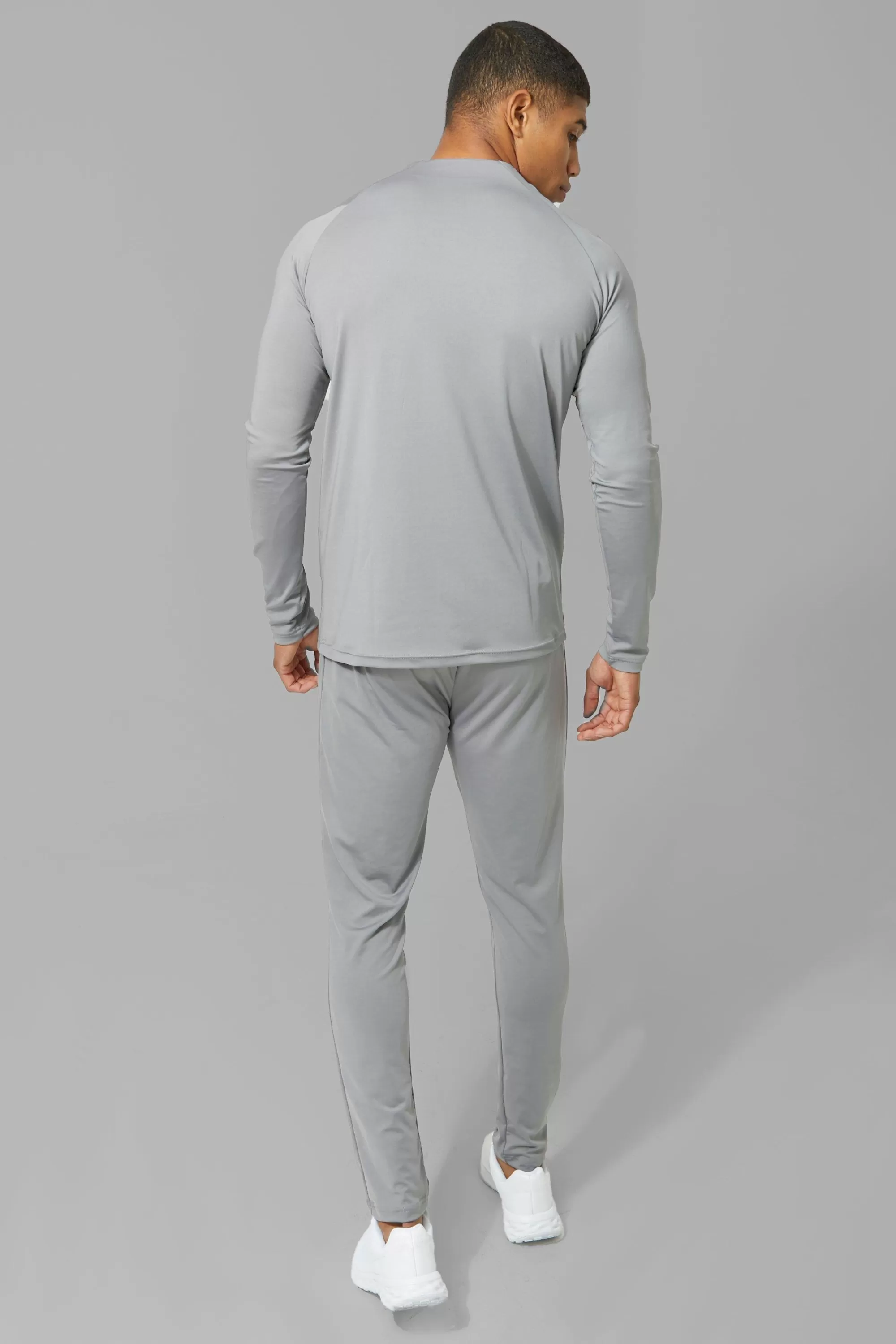 boohooMAN Man Active Skinny Crew Neck 1/4 Zip Tracksuit | UK