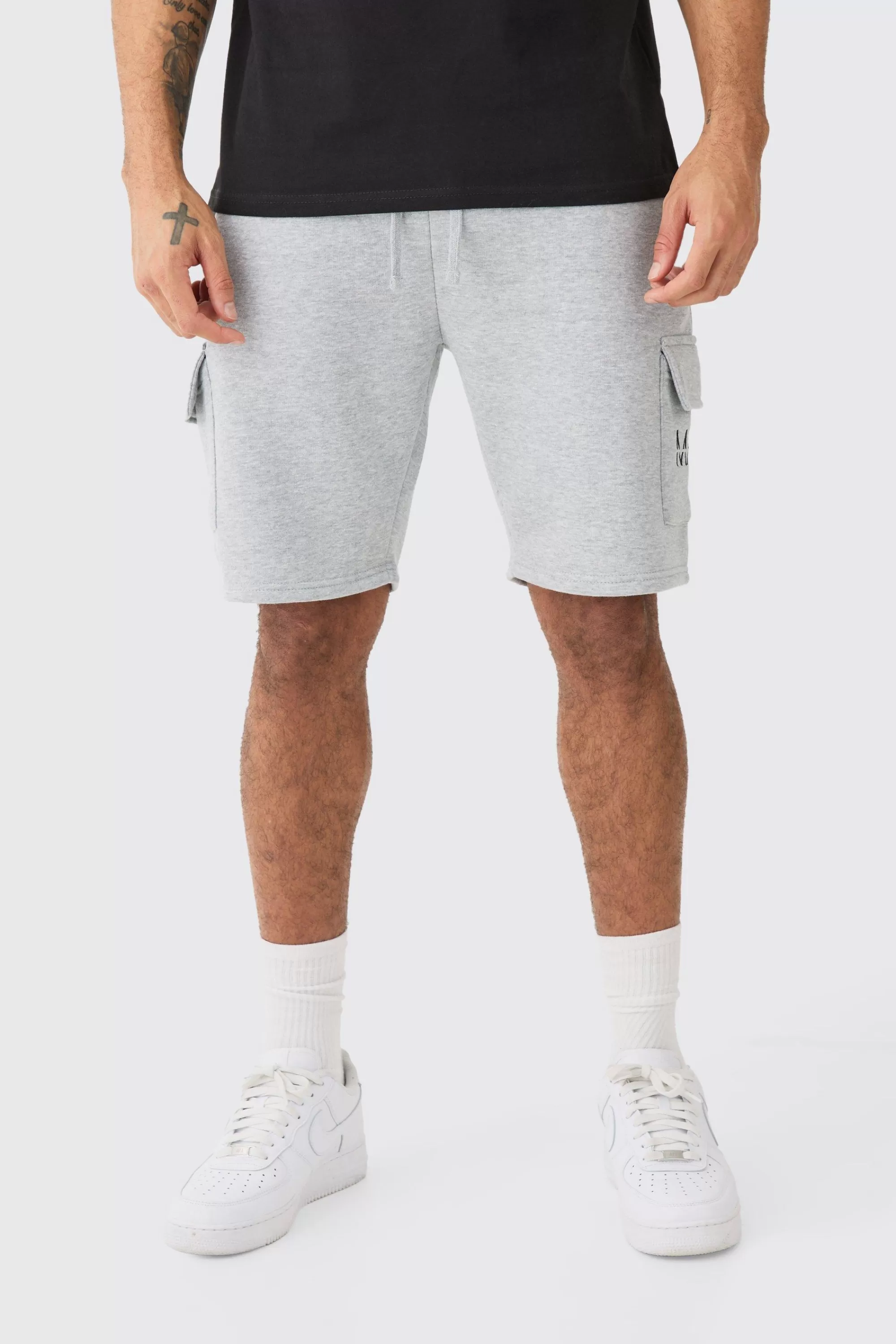boohooMAN Man Dash Loose Fit Mid Length Cargo Short | UK