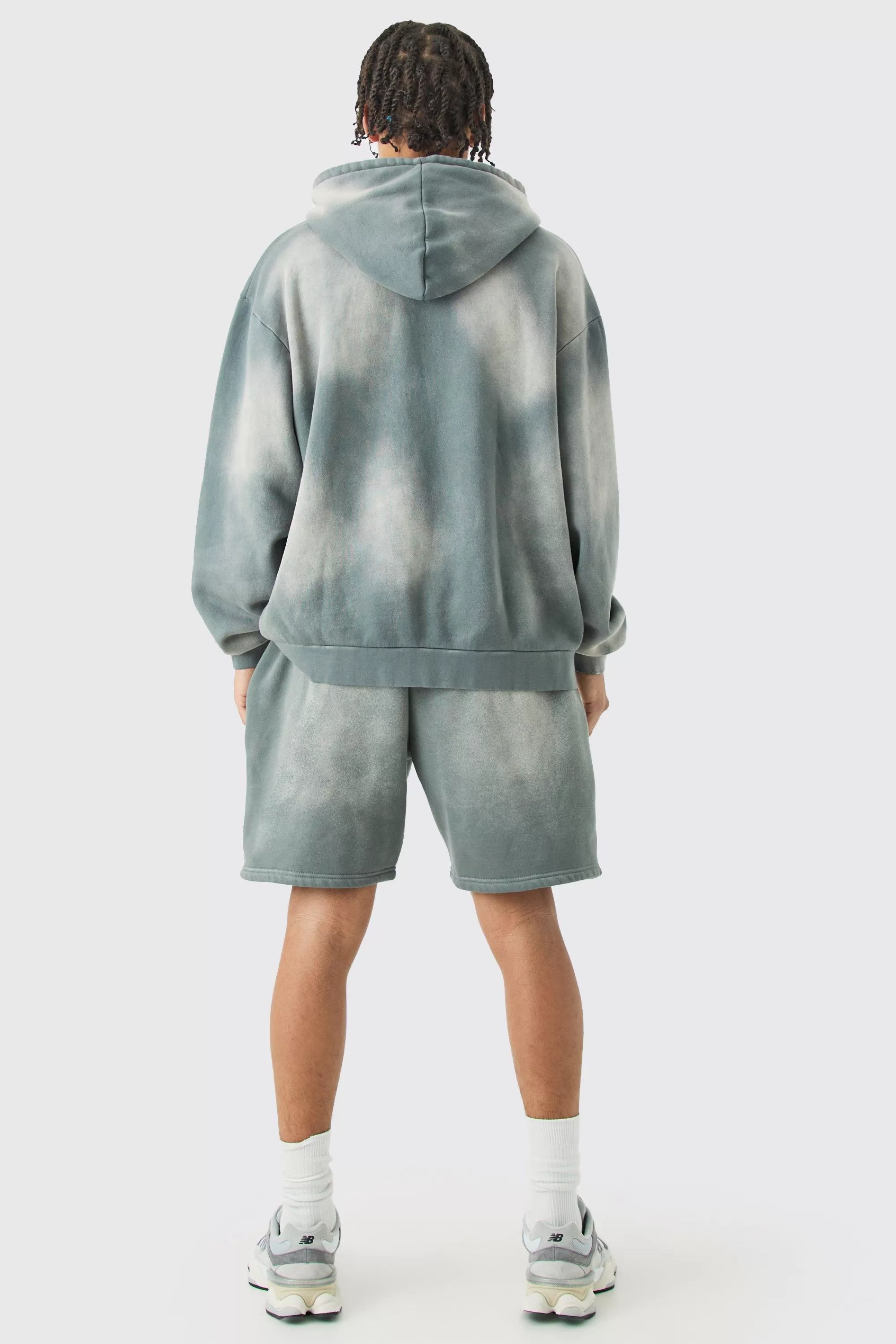 boohooMAN Man Relaxed Fit Sun Bleach Washed Shorts | UK