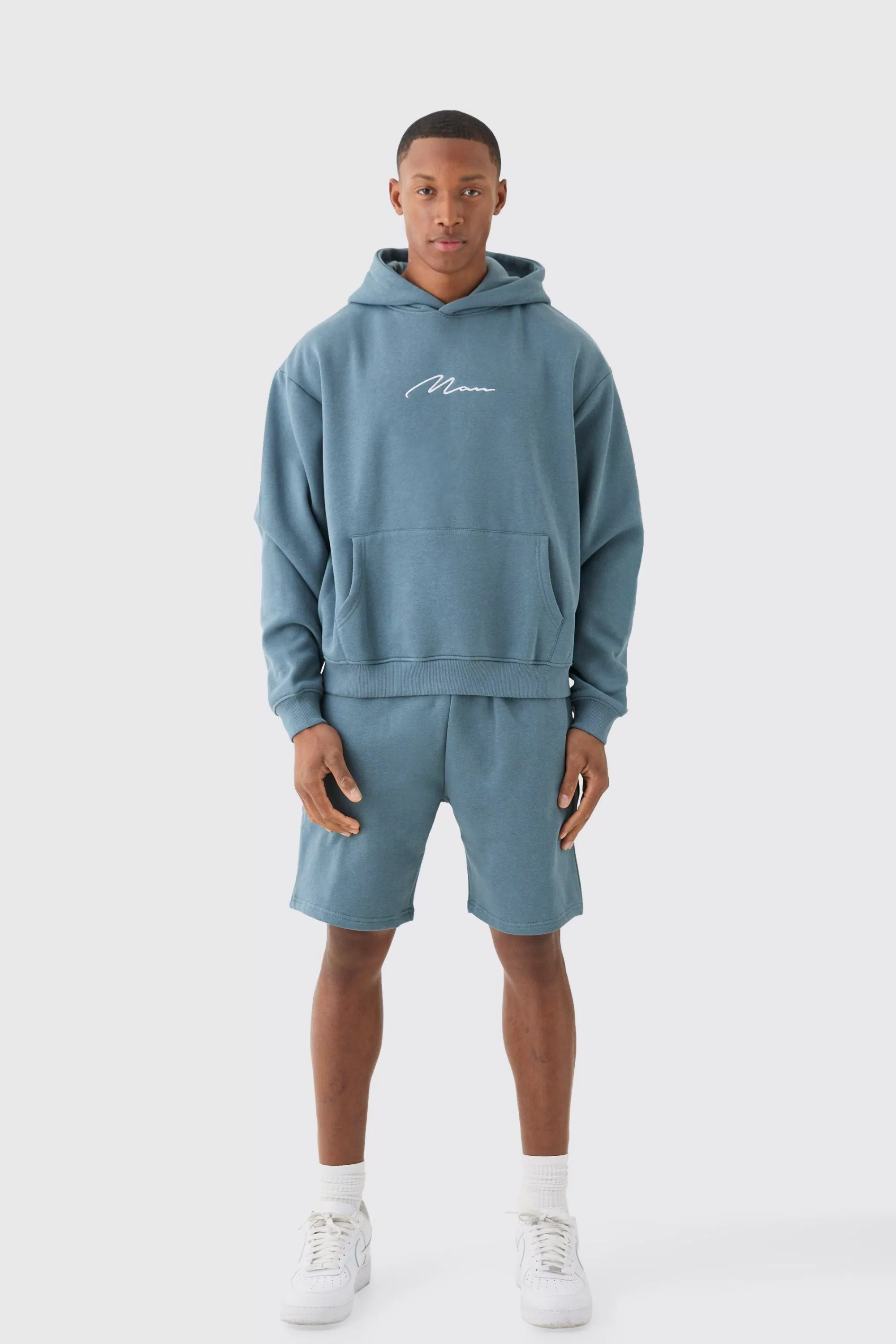 boohooMAN Man Signature Oversized Boxy Loose Short Tracksuit | UK