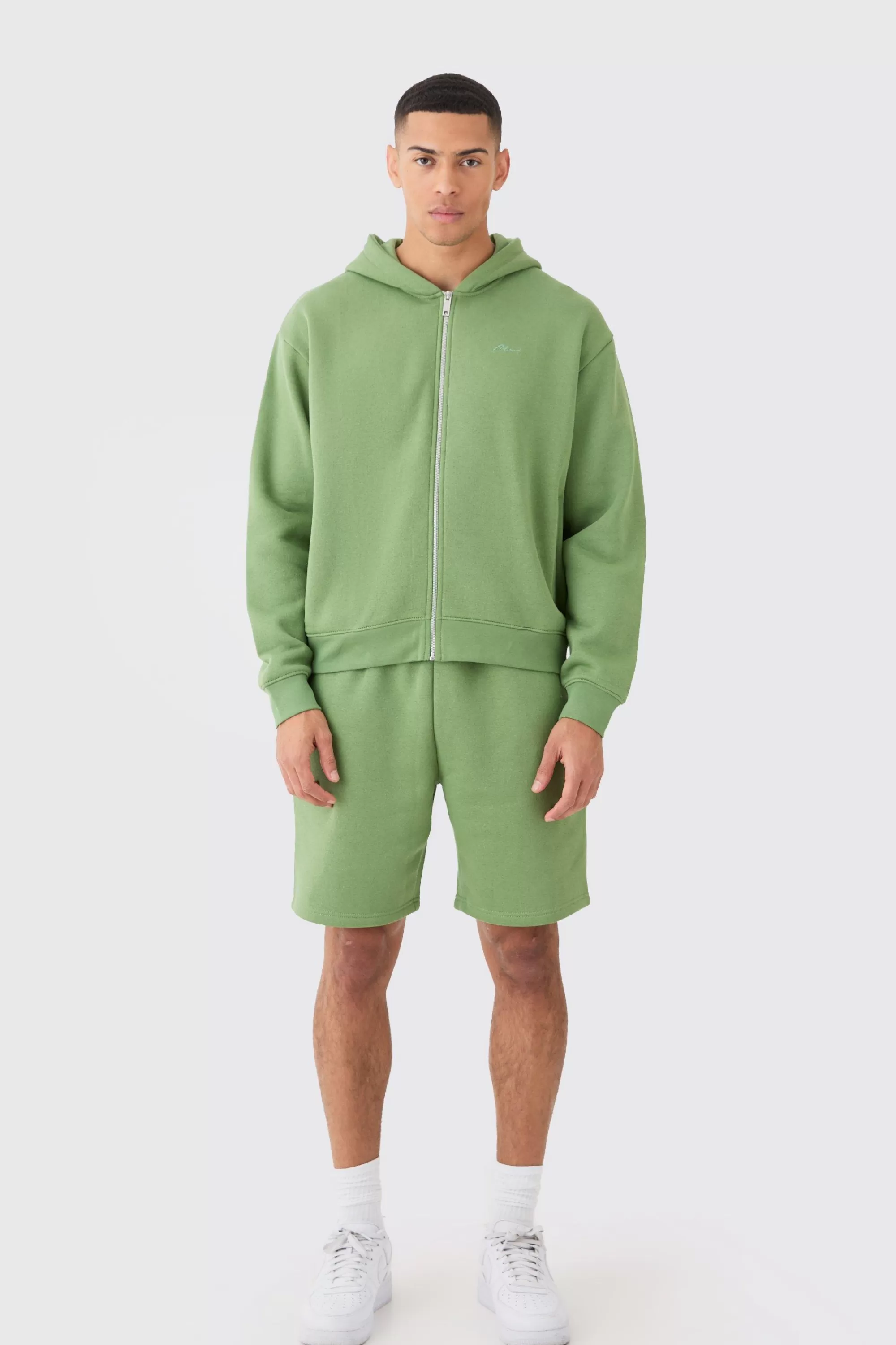 boohooMAN Man Signature Oversized Boxy Zip Thru Short Tracksuit | UK