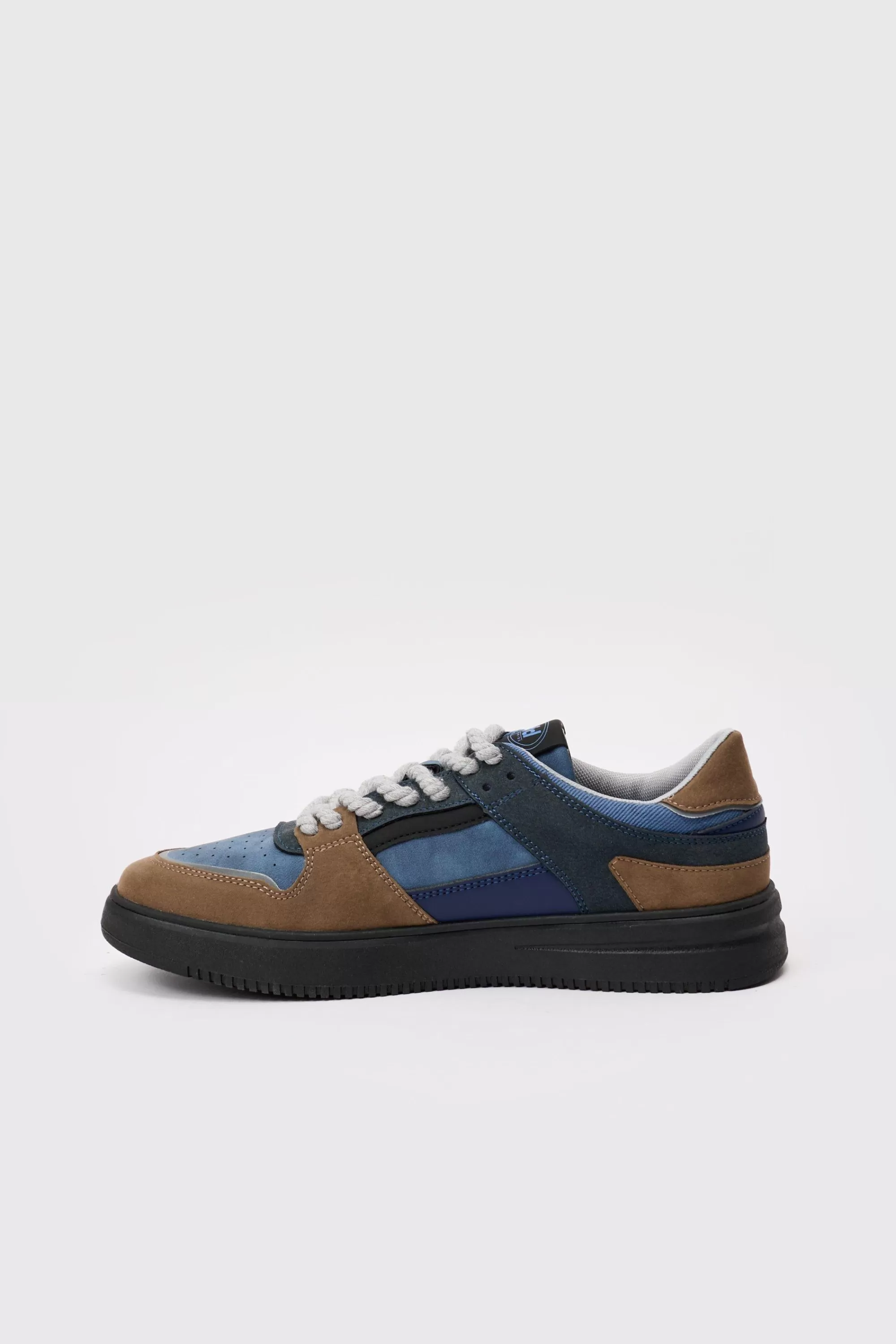 boohooMAN Ofcl Tab Chunky Rope Lace Trainers In | UK