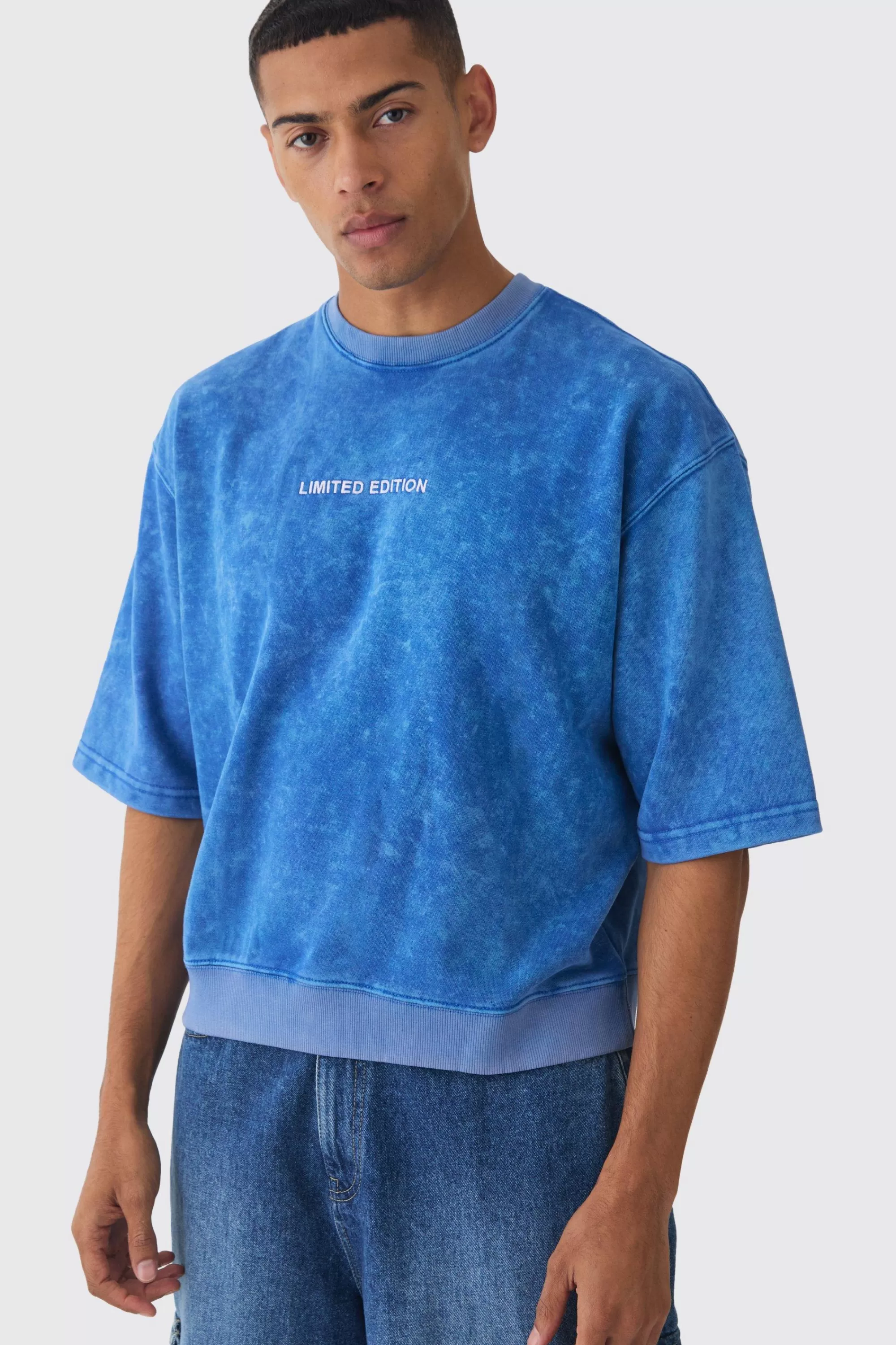 boohooMAN Oversized Boxy Half Sleeve Acid Washed Sweatshirt | UK