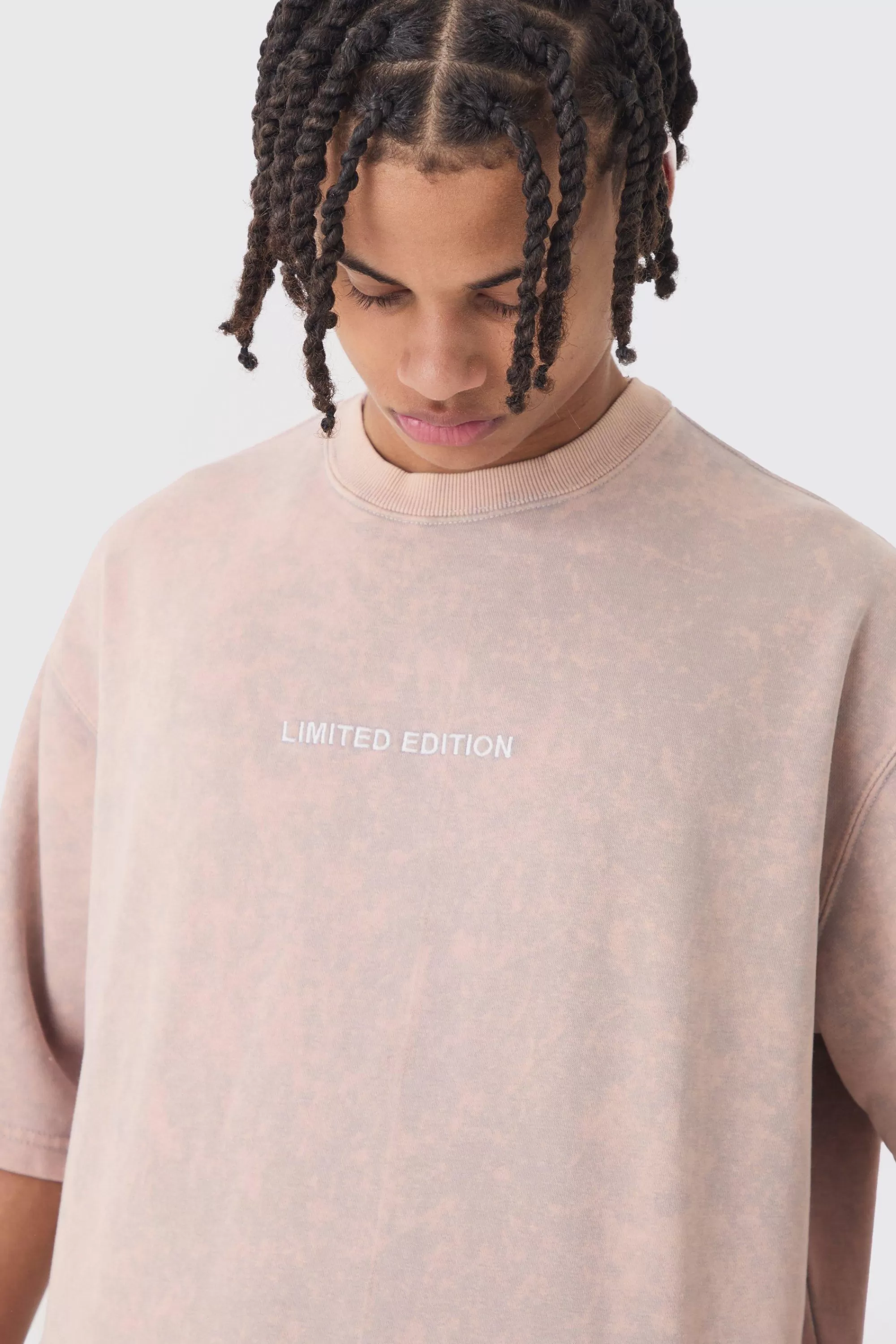 boohooMAN Oversized Boxy Half Sleeve Acid Washed Sweatshirt | UK