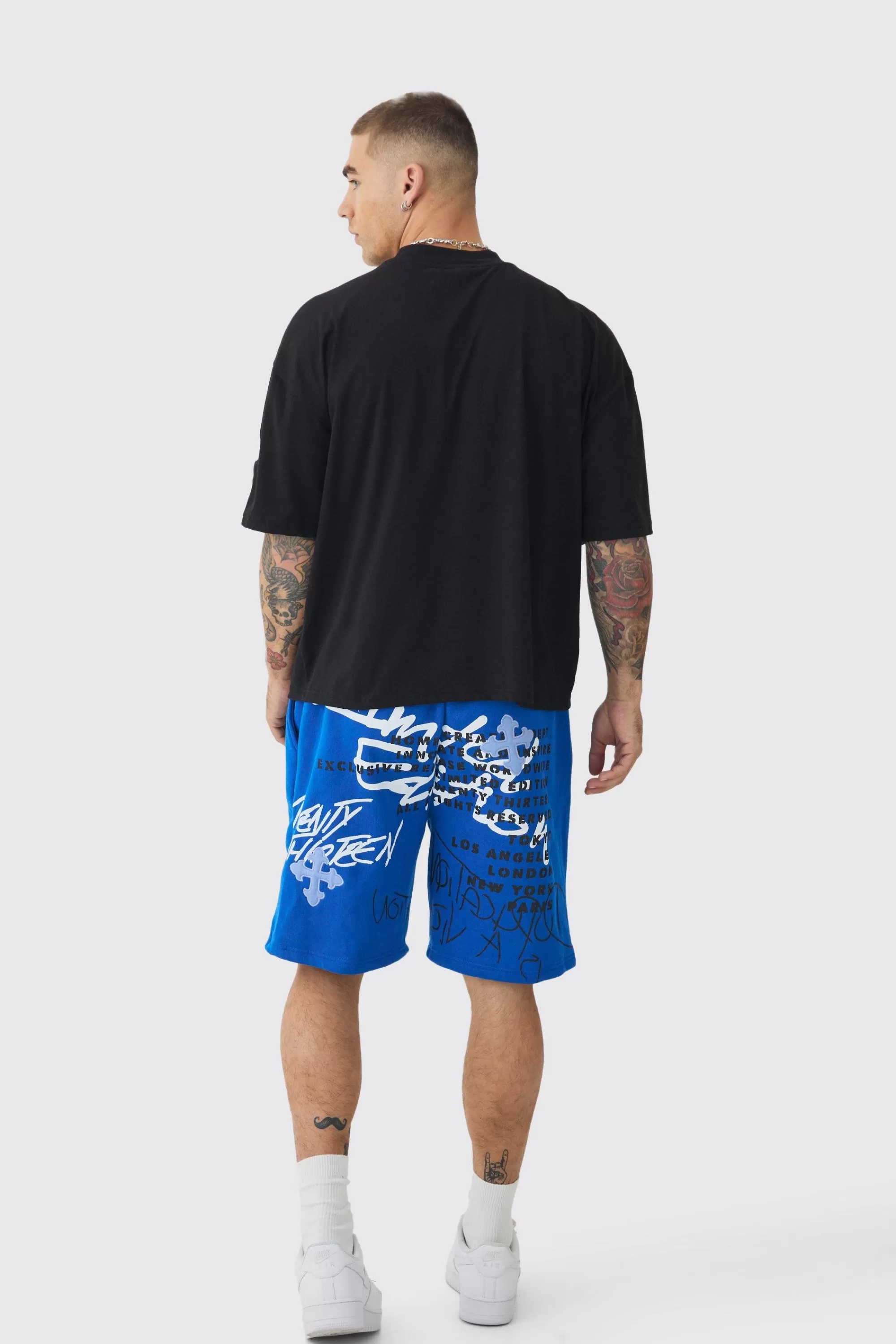 boohooMAN Oversized Boxy Half Sleeve Cross Applique T-shirt & Short Set | UK