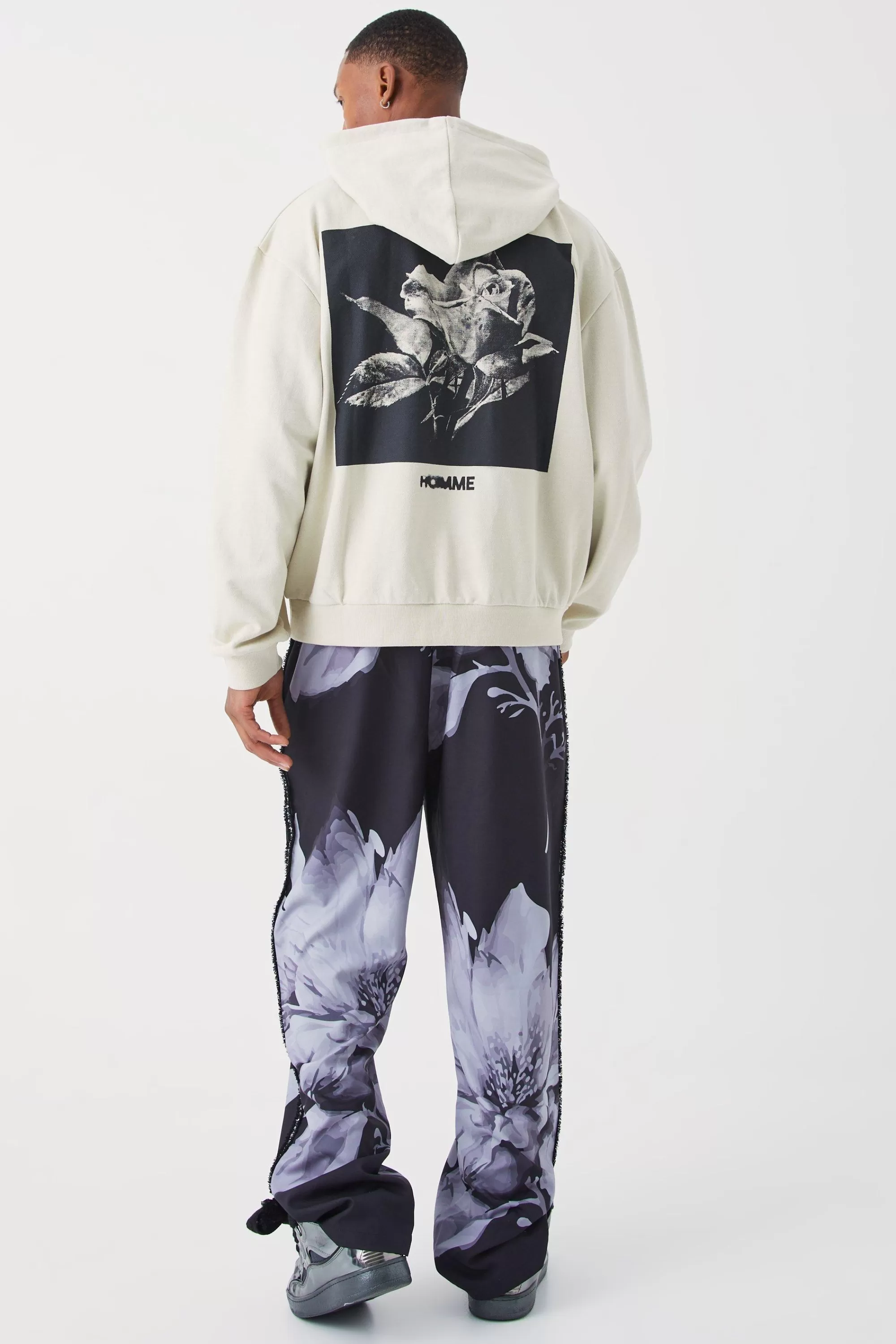 boohooMAN Oversized Boxy Heavyweight Back Graphic Hoodie | UK