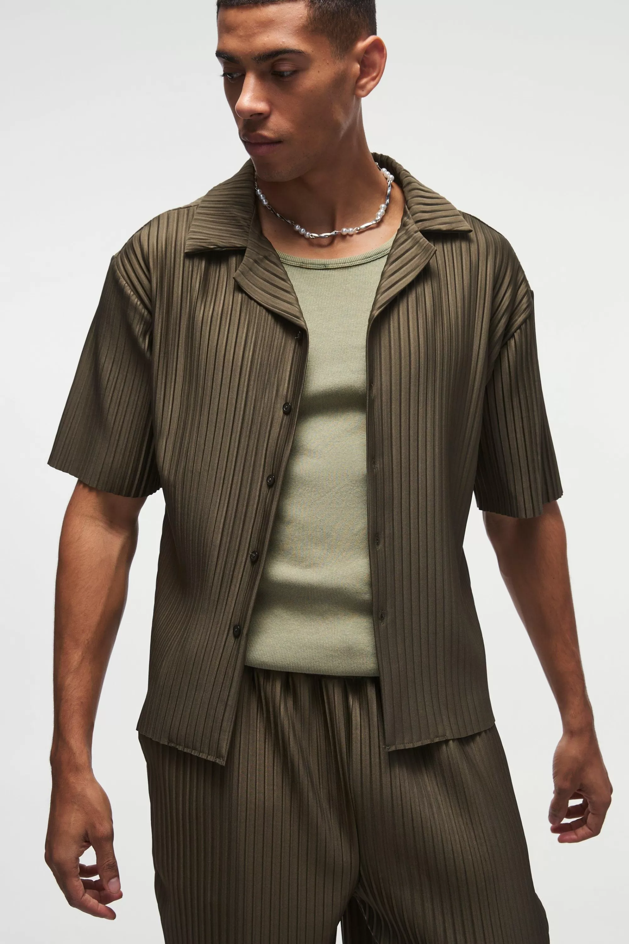 boohooMAN Oversized Boxy Shirt & Straight Pleated Trouser Set | UK