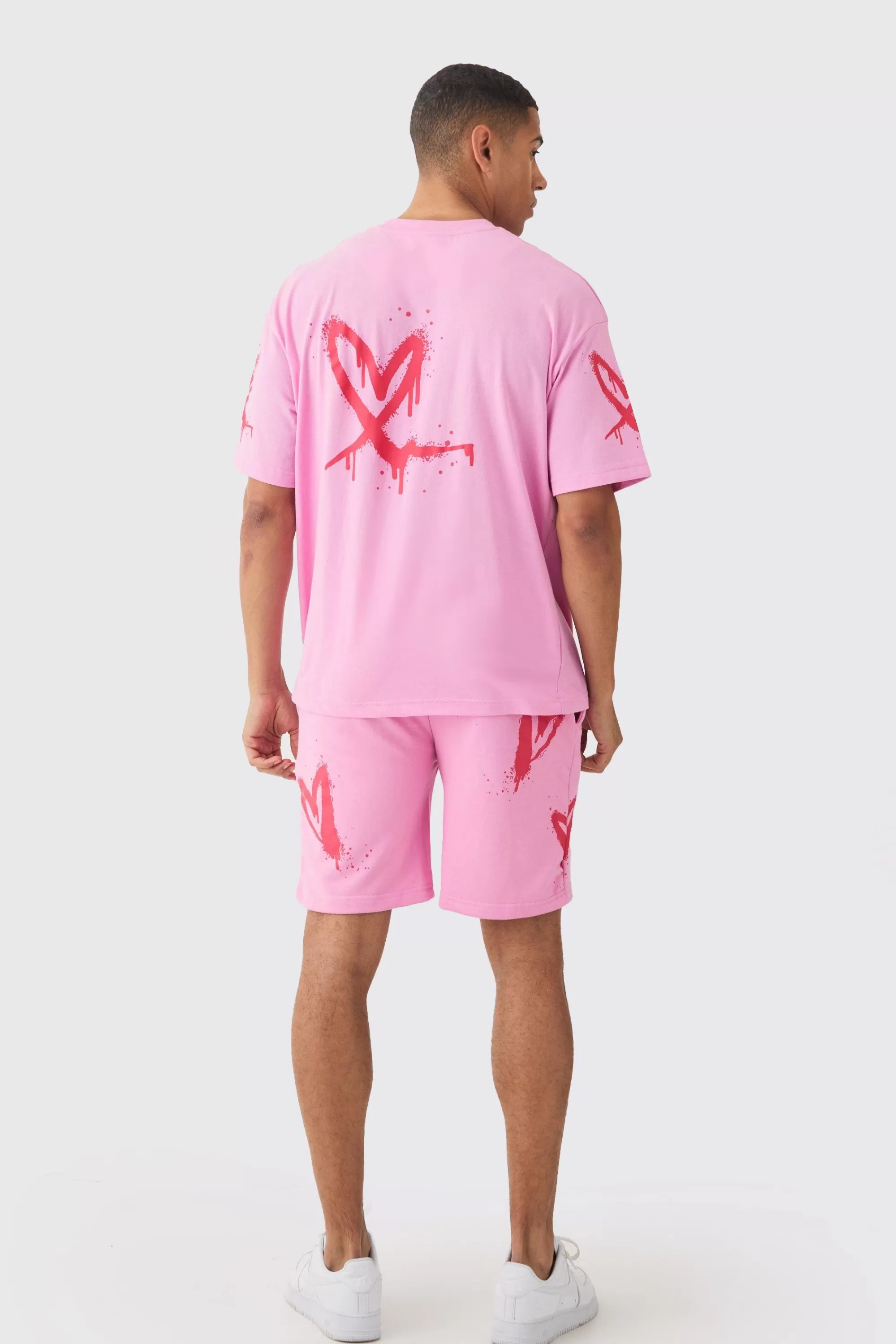 boohooMAN Oversized Heart Spray Print T-shirt & Short Set | UK