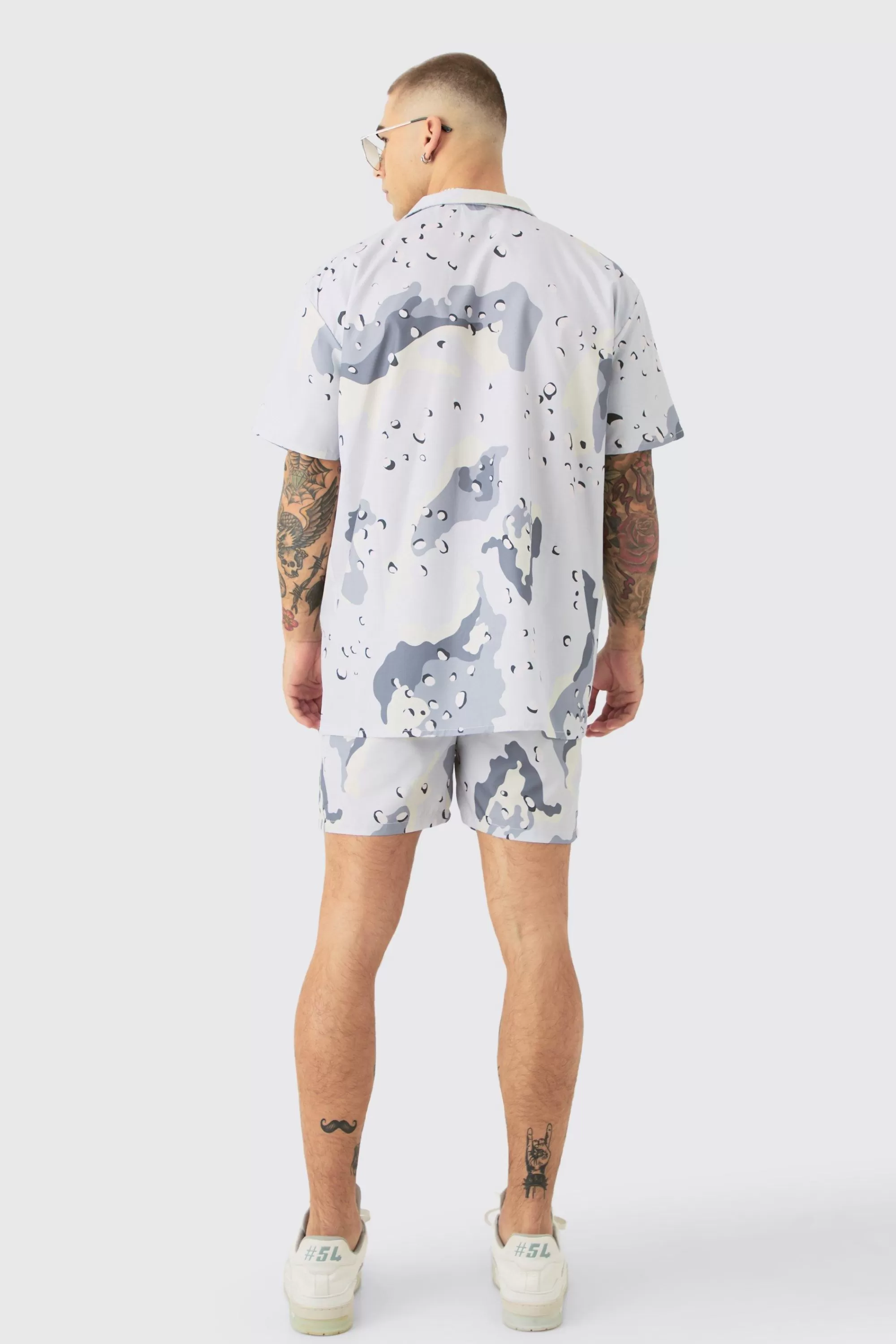 boohooMAN Oversized Ripstop Camo Shirt & Short Swim Short Set | UK
