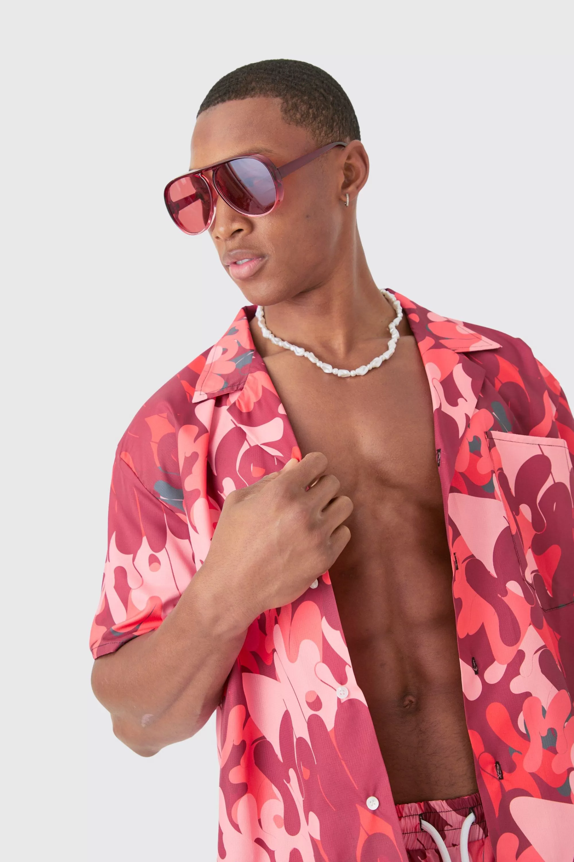 boohooMAN Oversized Ripstop Graffiti Shirt & Mid Swim Short Set | UK