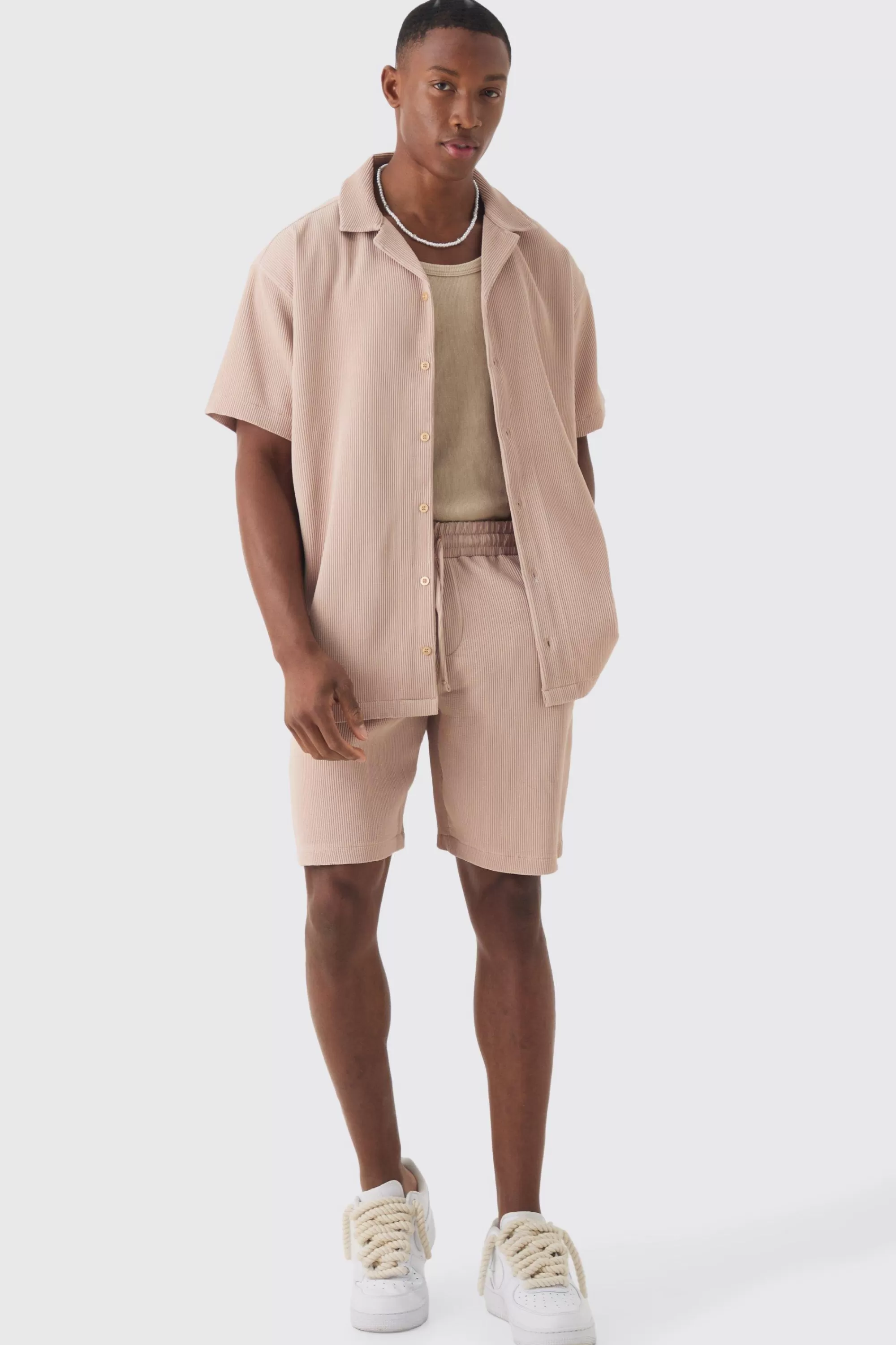 boohooMAN Oversized Short Sleeve Pleated Shirt And Short | UK