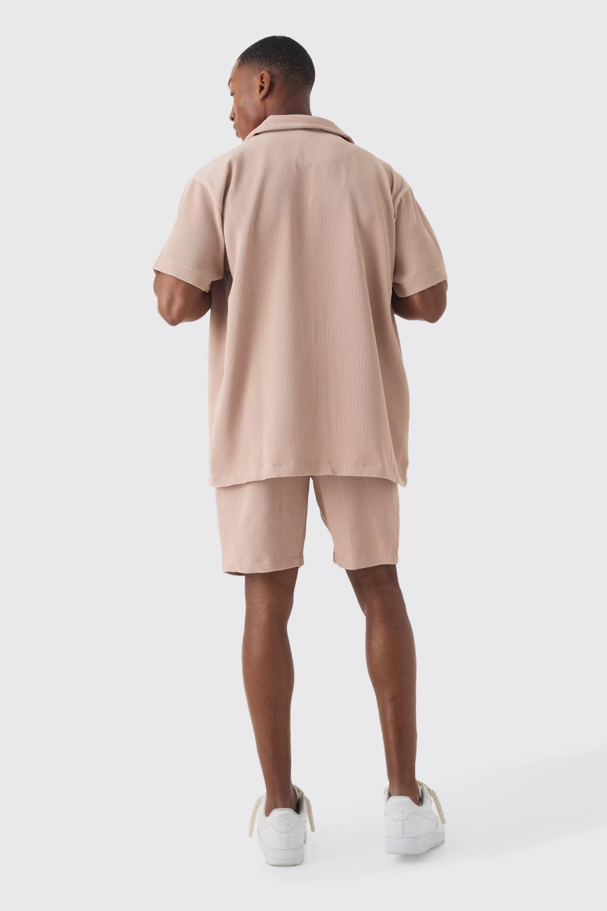 boohooMAN Oversized Short Sleeve Pleated Shirt And Short | UK