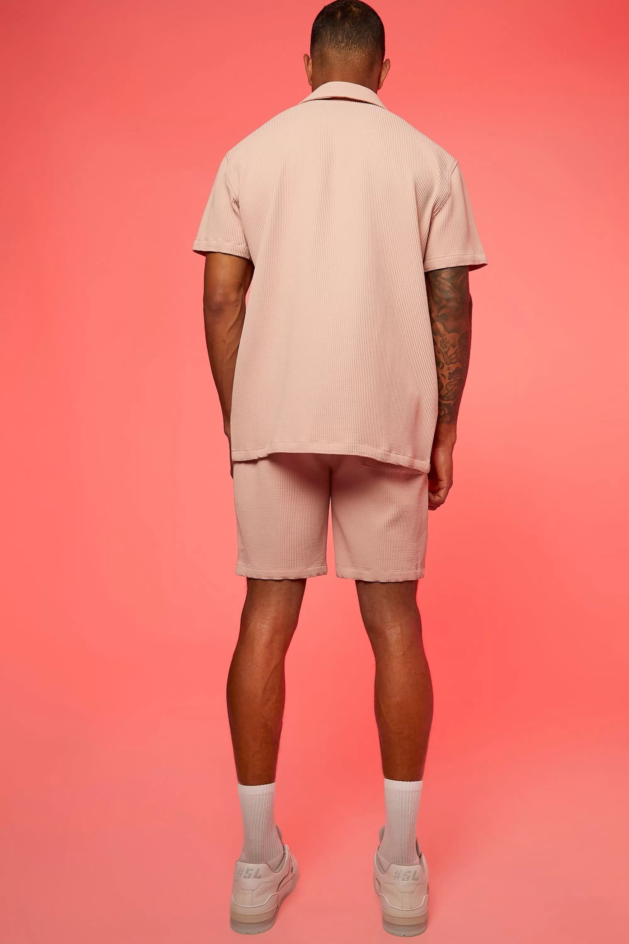 boohooMAN Oversized Short Sleeve Pleated Shirt And Short | UK