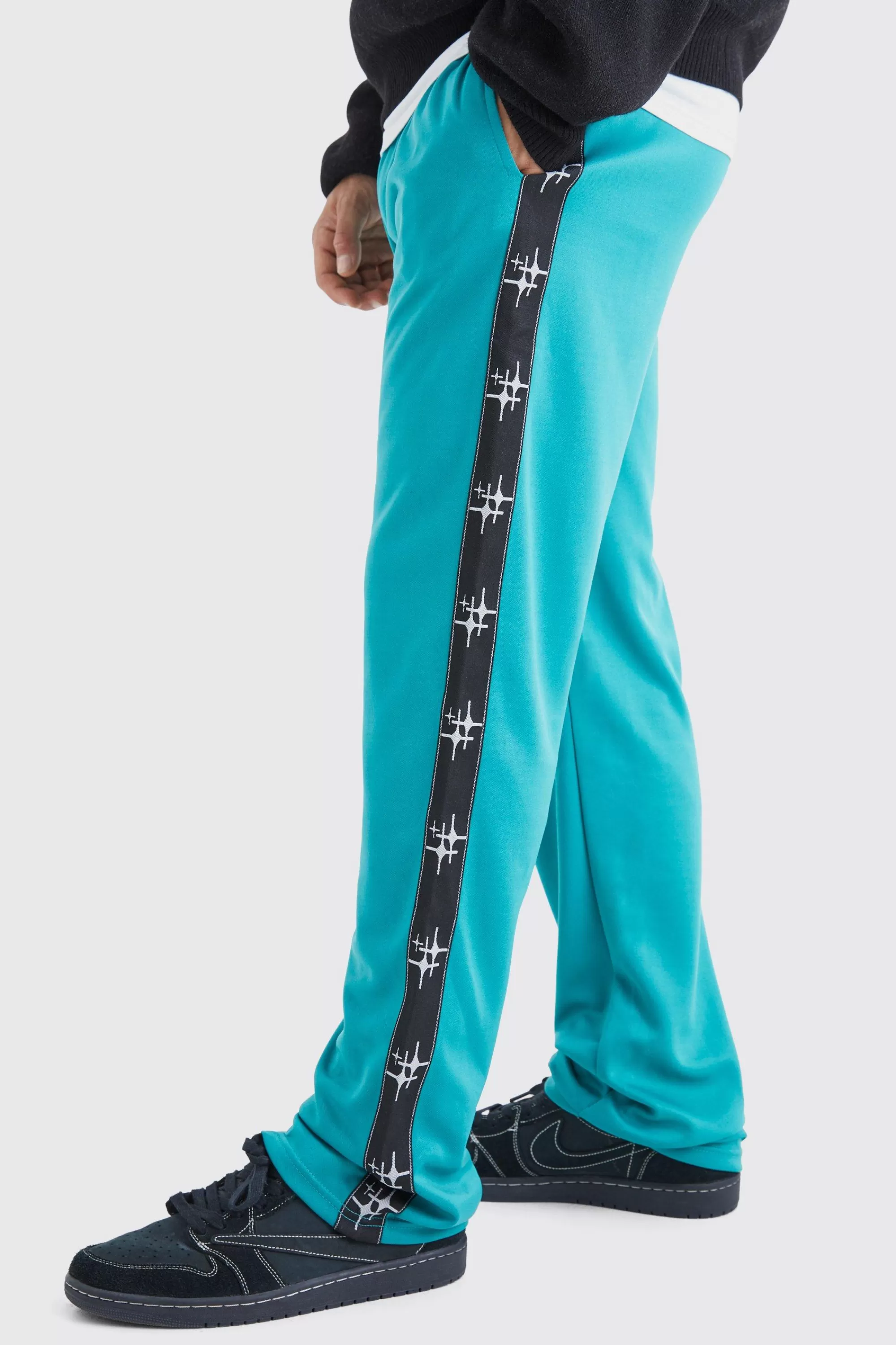 boohooMAN Oversized Tape Side Tricot Jogger | UK