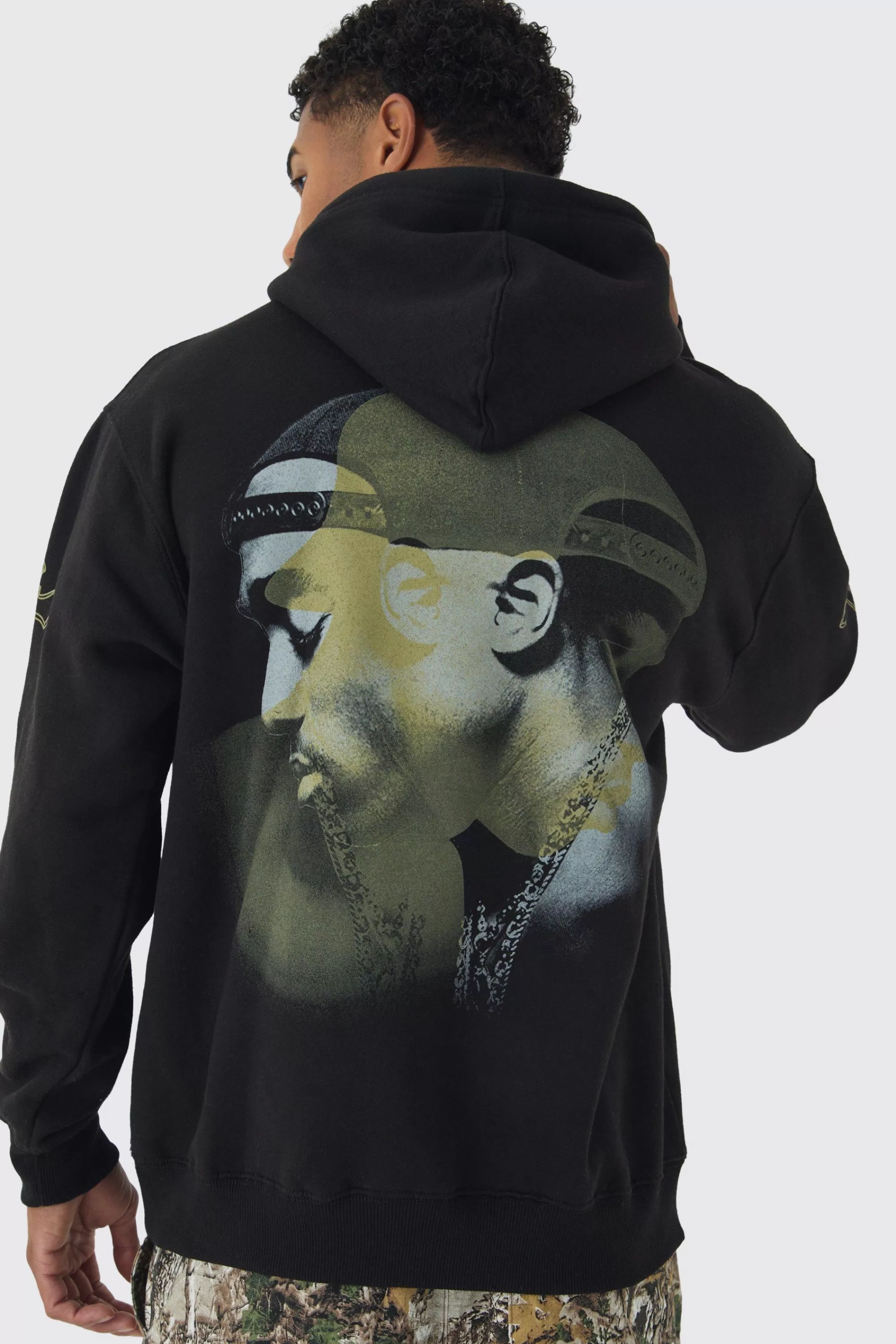boohooMAN Oversized Tupac Wash License Print Hoodie | UK