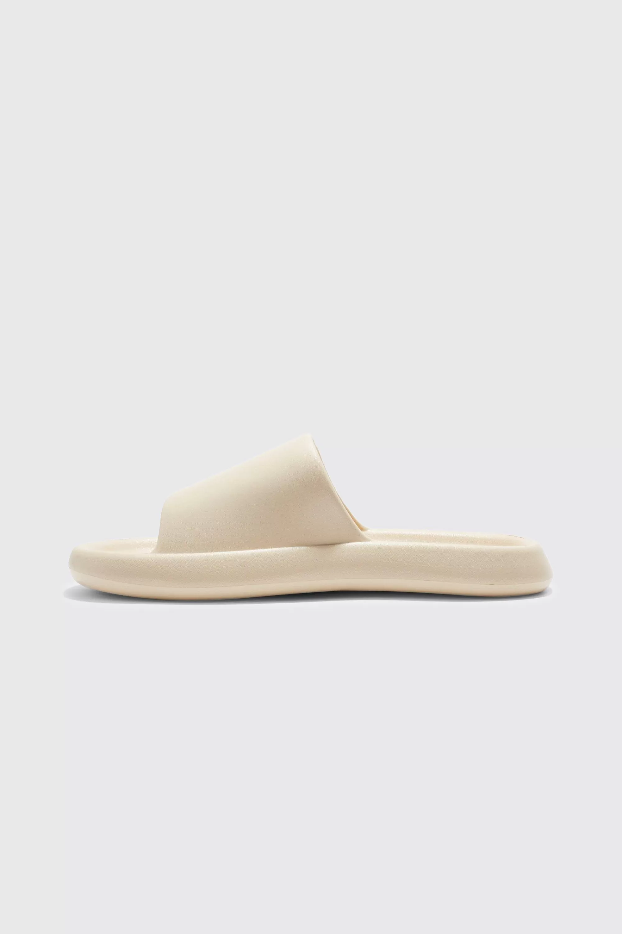 boohooMAN Plain Moulded Slider | UK