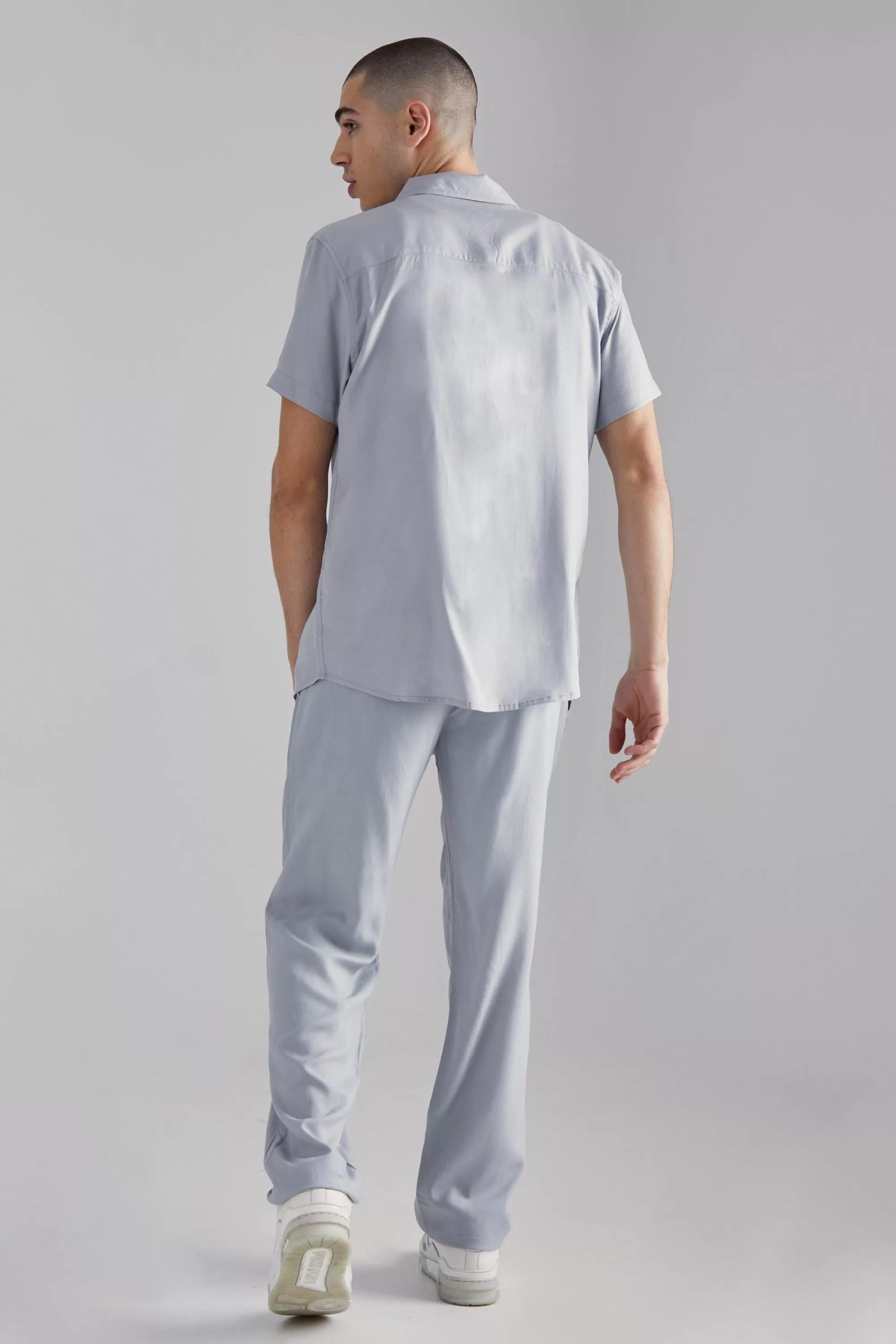 boohooMAN Plain Viscose Short Sleeve Shirt | UK
