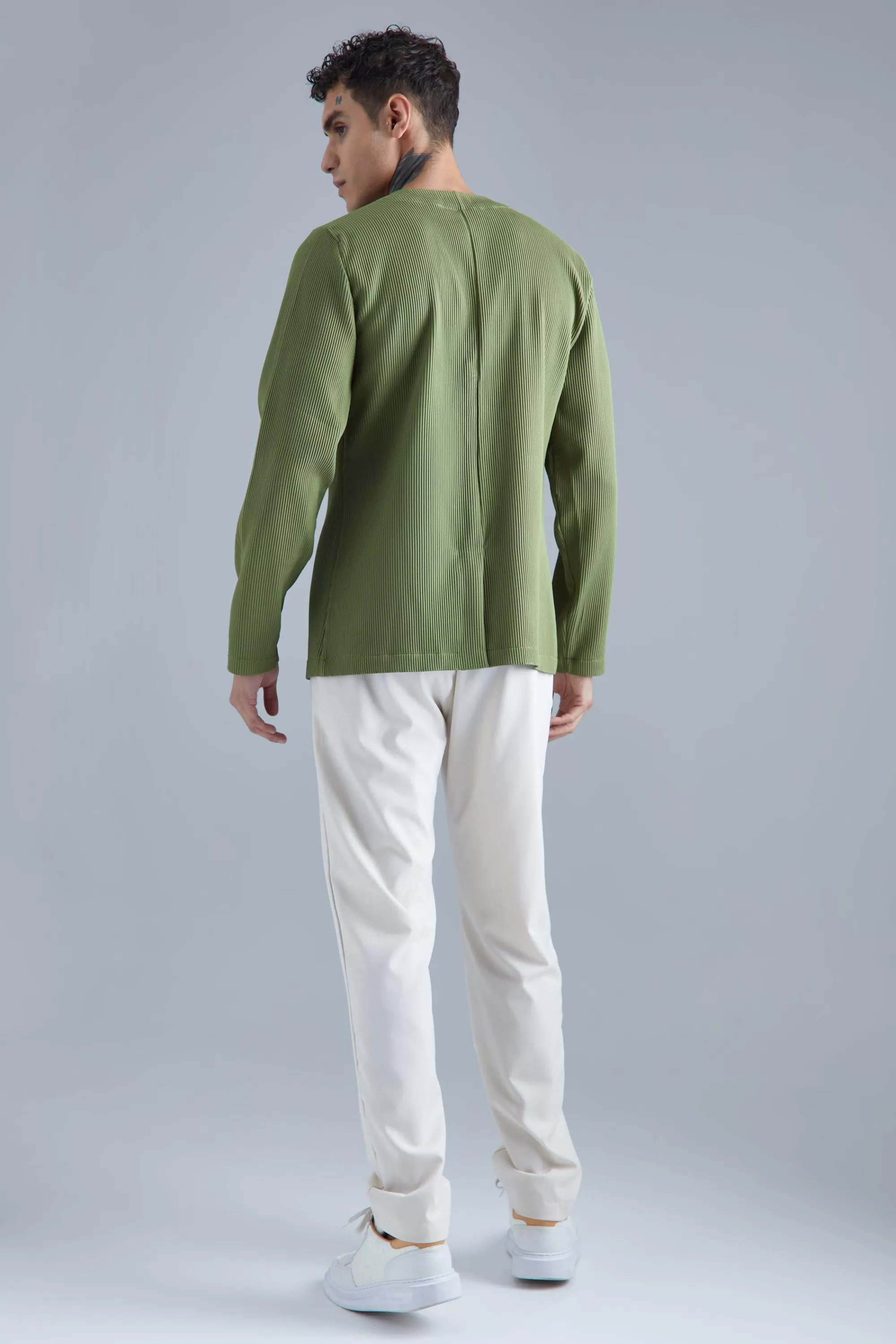 boohooMAN Pleated Slim Collarless Concealed Button Blazer | UK