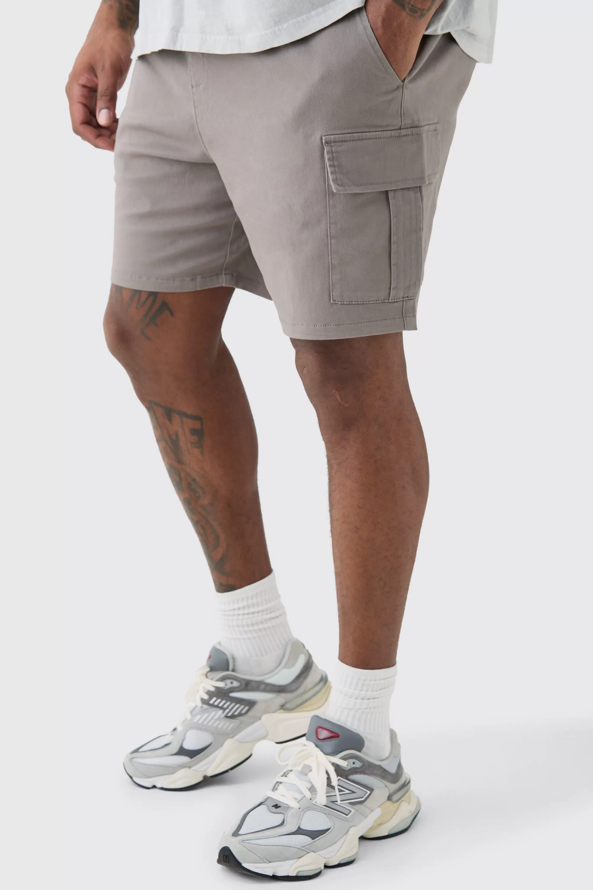 boohooMAN Plus Elasticated Waist Slim Fit Cargo Shorts | UK