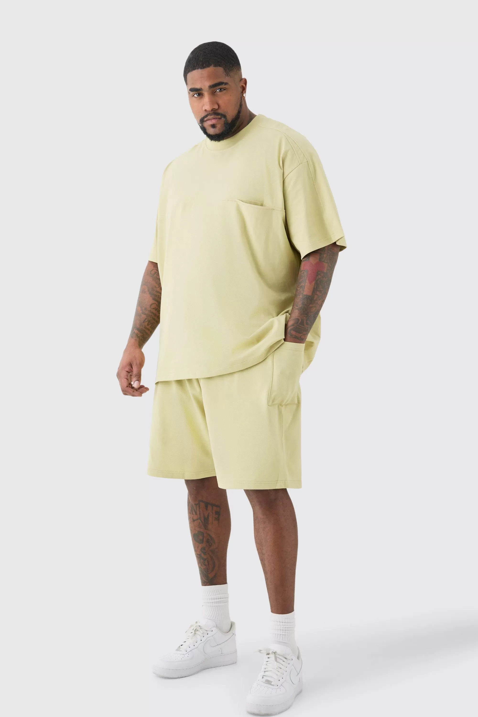 boohooMAN Plus Oversized Extended Neck Panel T-shirt & Cargo Short Set | UK
