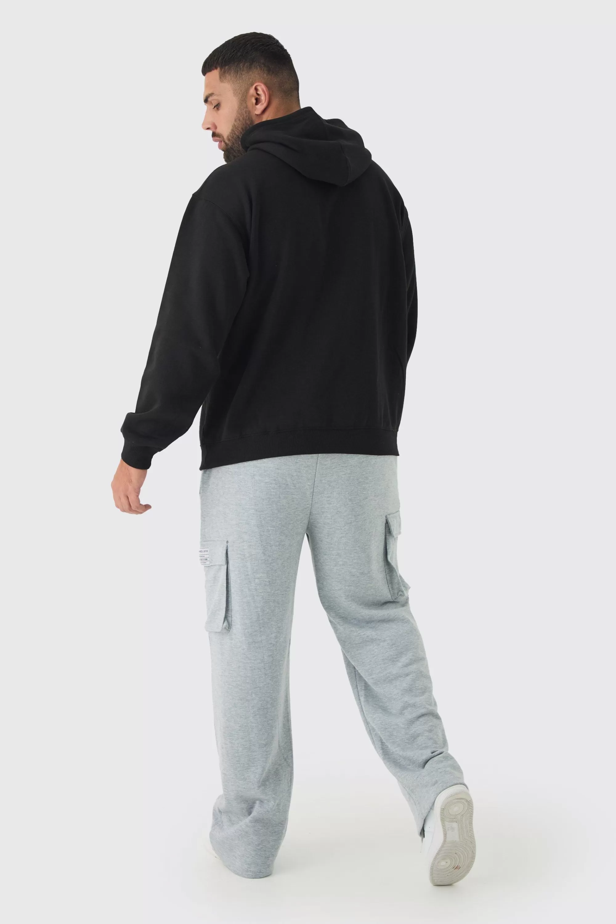 boohooMAN Plus Woven Tab Relaxed Fit Cargo Joggers | UK