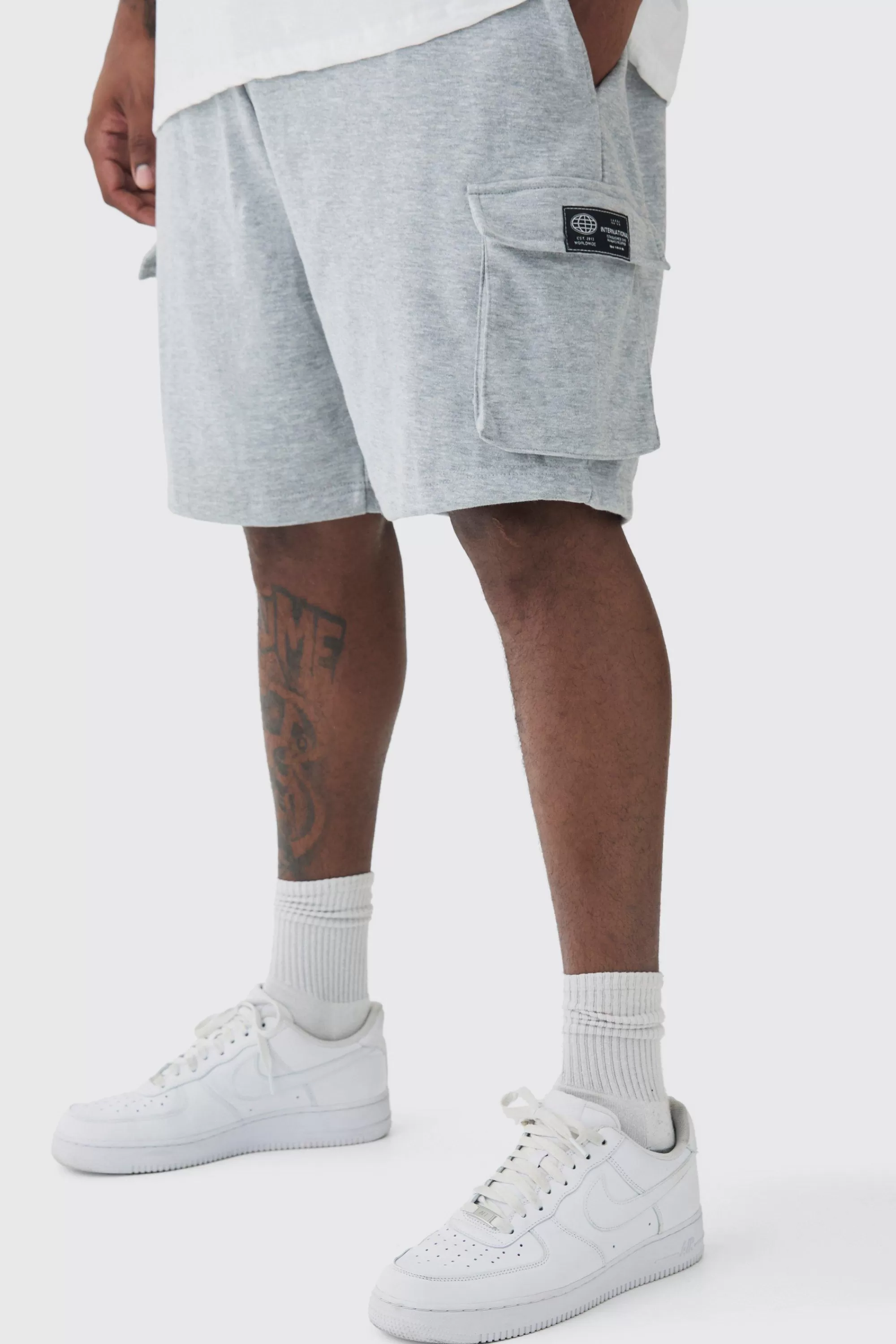 boohooMAN Plus Woven Tab Relaxed Fit Cargo Shorts | UK