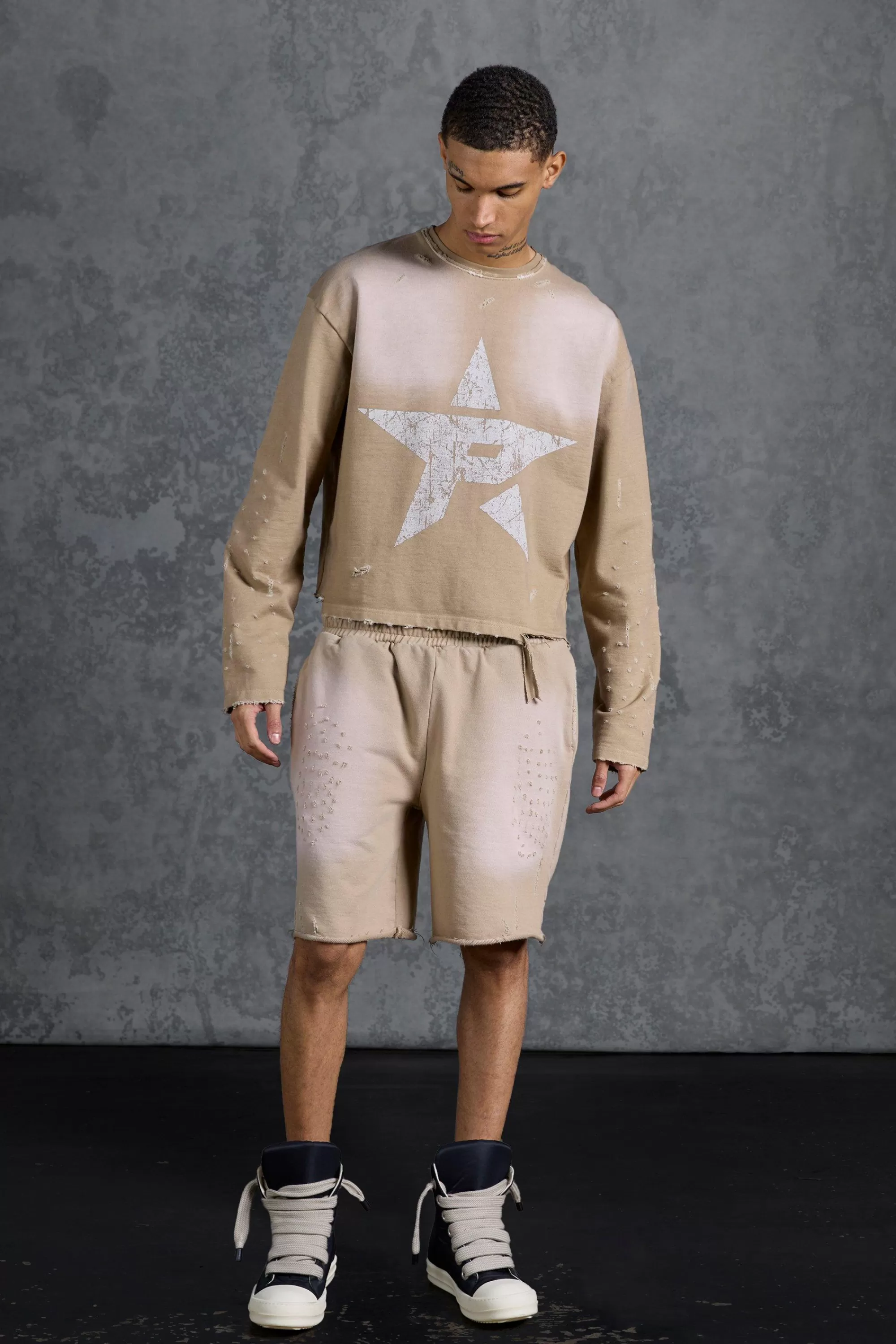 boohooMAN P-Star Loose Fit Washed Jersey Shorts With Distressing | UK