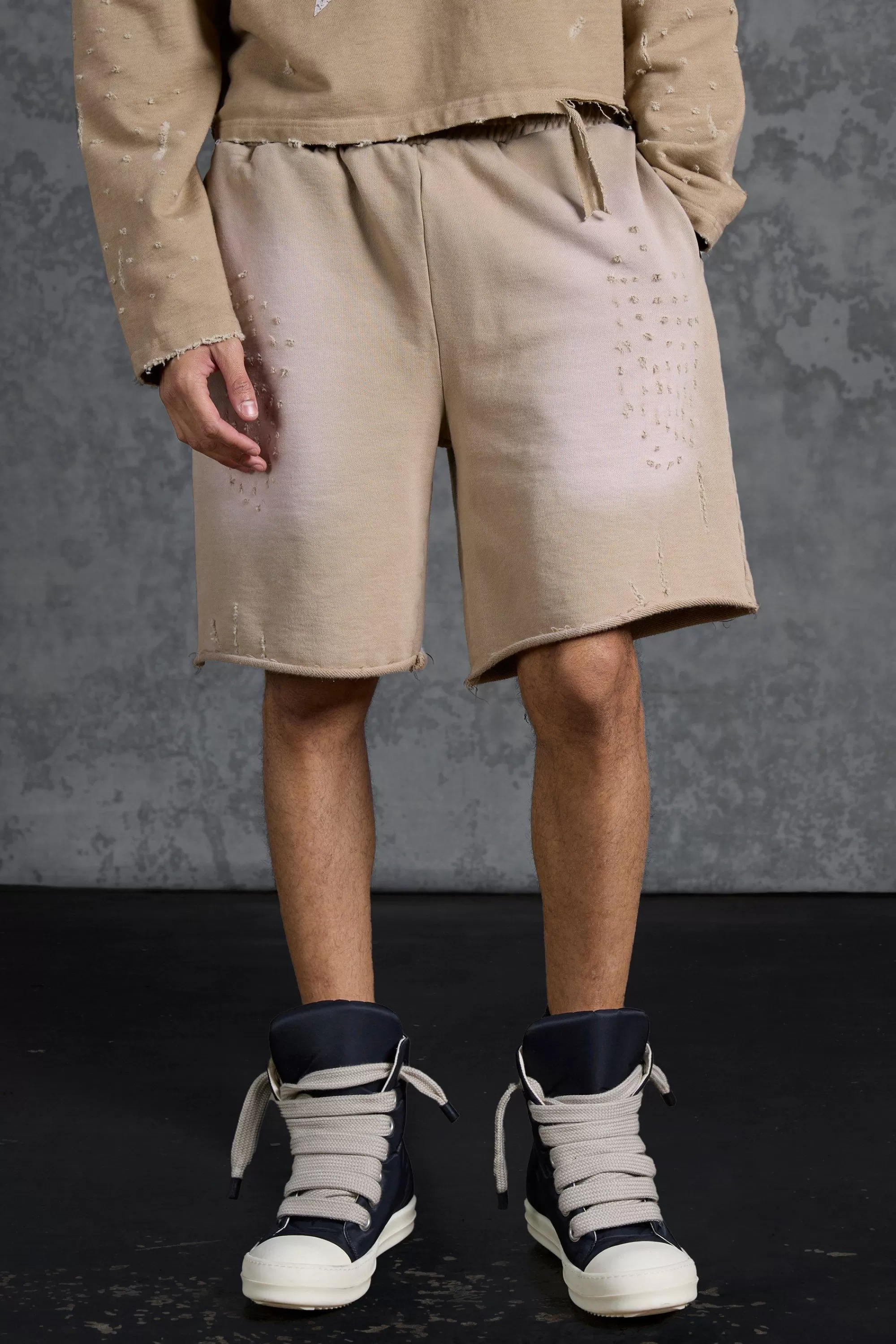 boohooMAN P-Star Loose Fit Washed Jersey Shorts With Distressing | UK