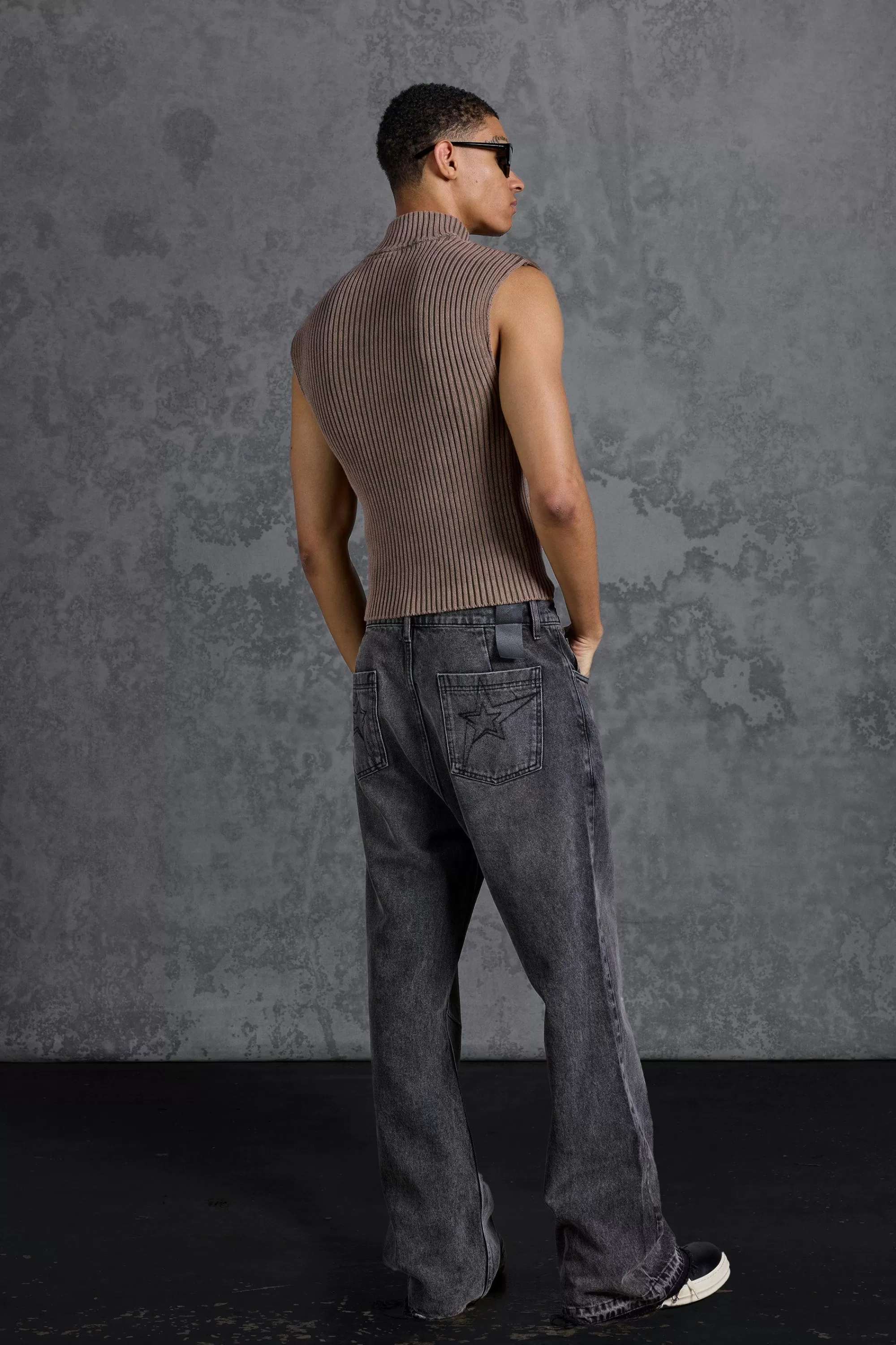 boohooMAN P-Star Muscle Fit Acid Wash Sleeveless Rib Knit Jumper | UK
