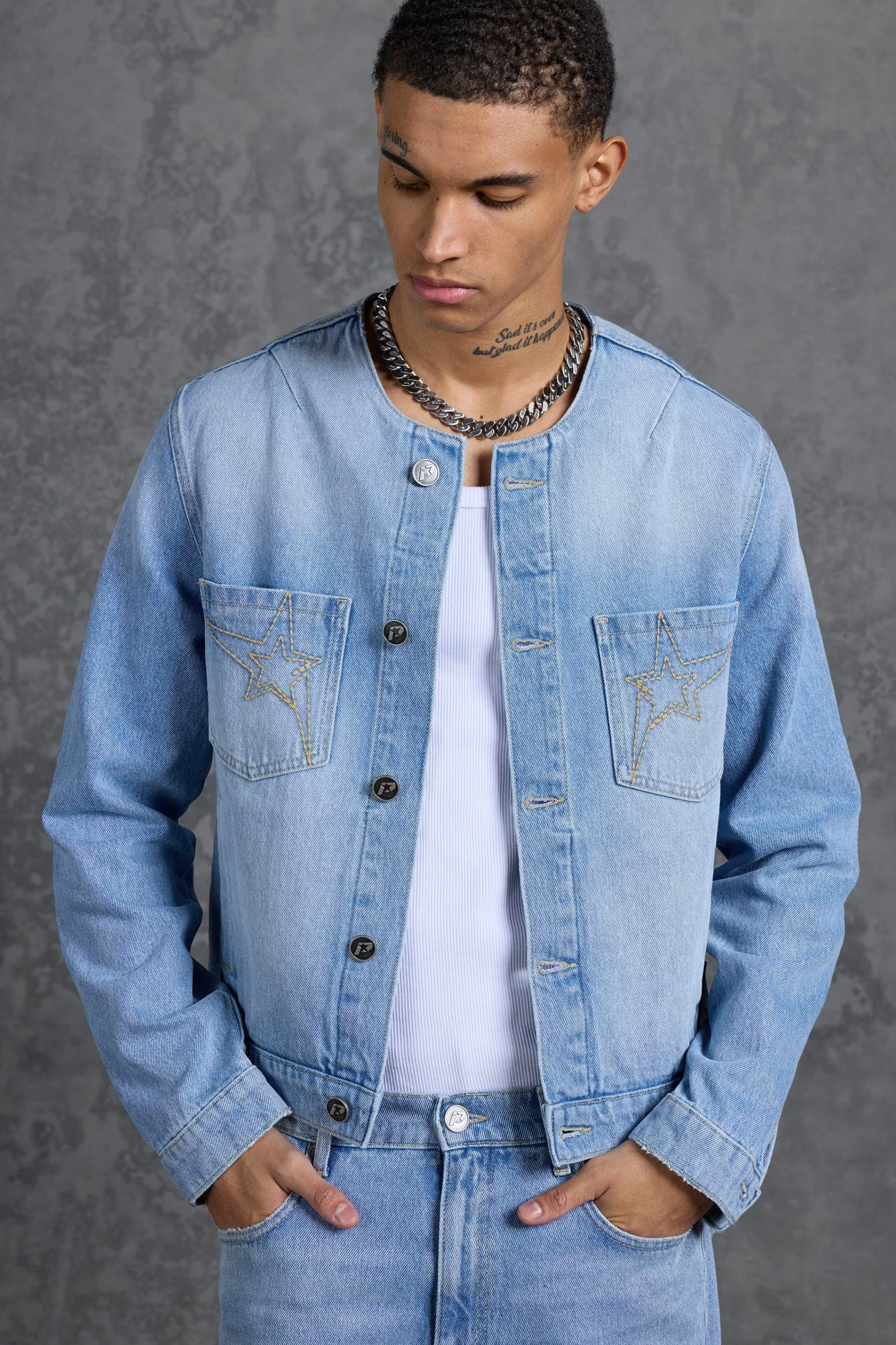 boohooMAN P-Star Regular Fit Boxy Collarless Denim Jacket | UK