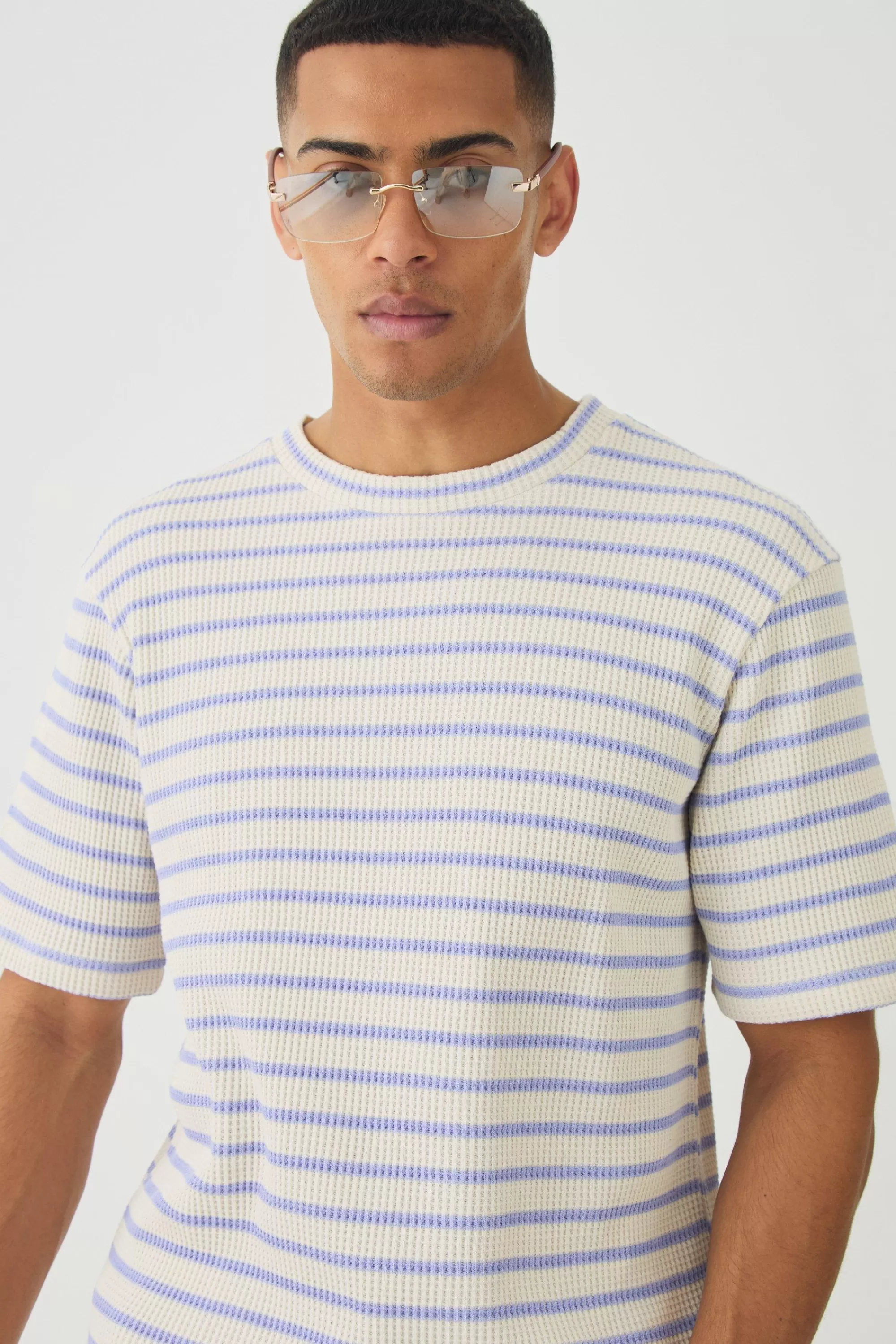 boohooMAN Regular Fit Waffle Stripe T-shirt & Shorts Set | UK